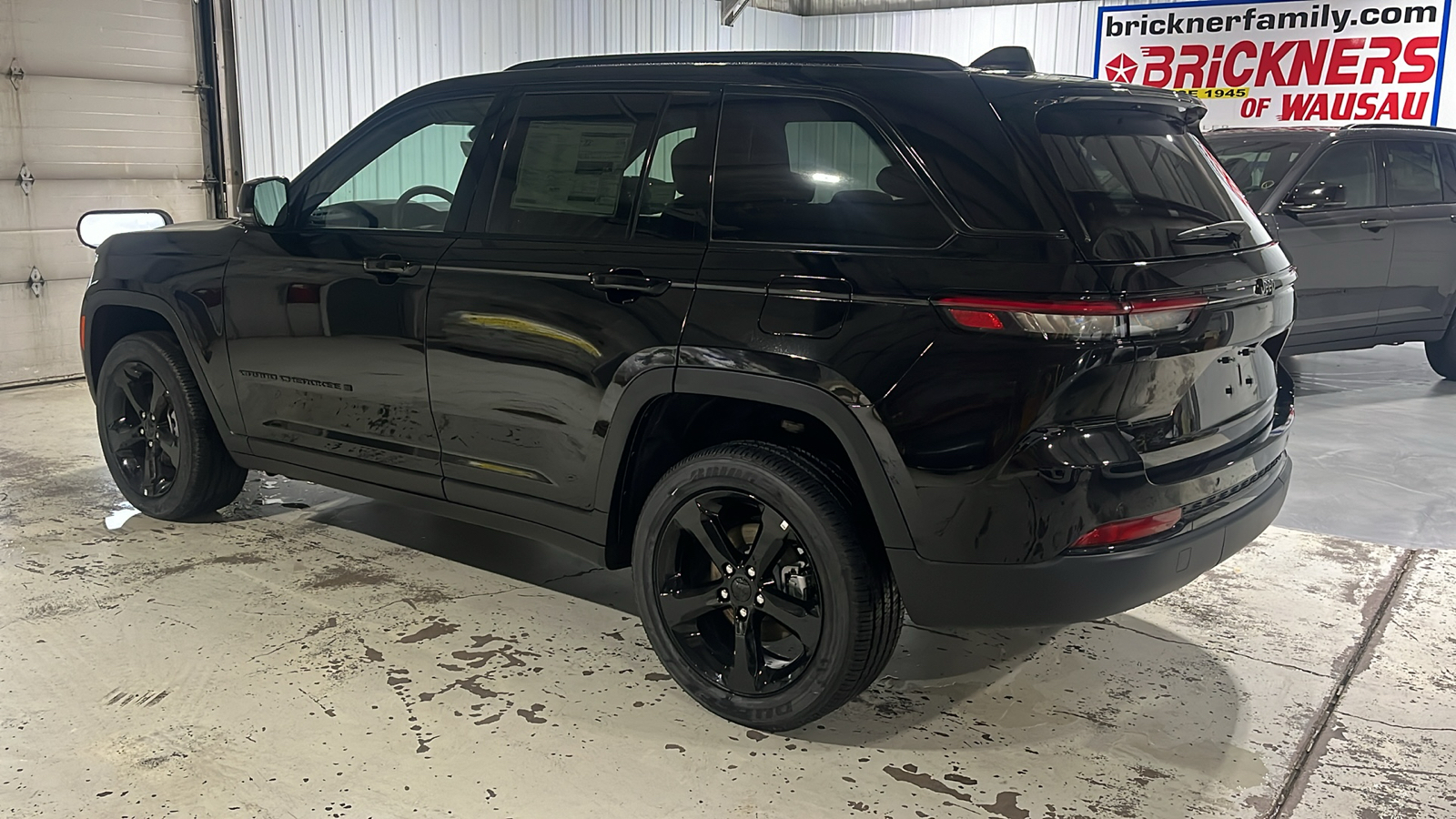 2024 JEEP Grand Cherokee Altitude 3