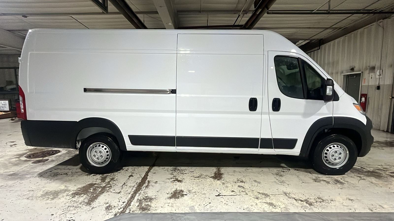 2024 RAM ProMaster 3500 High Roof 5