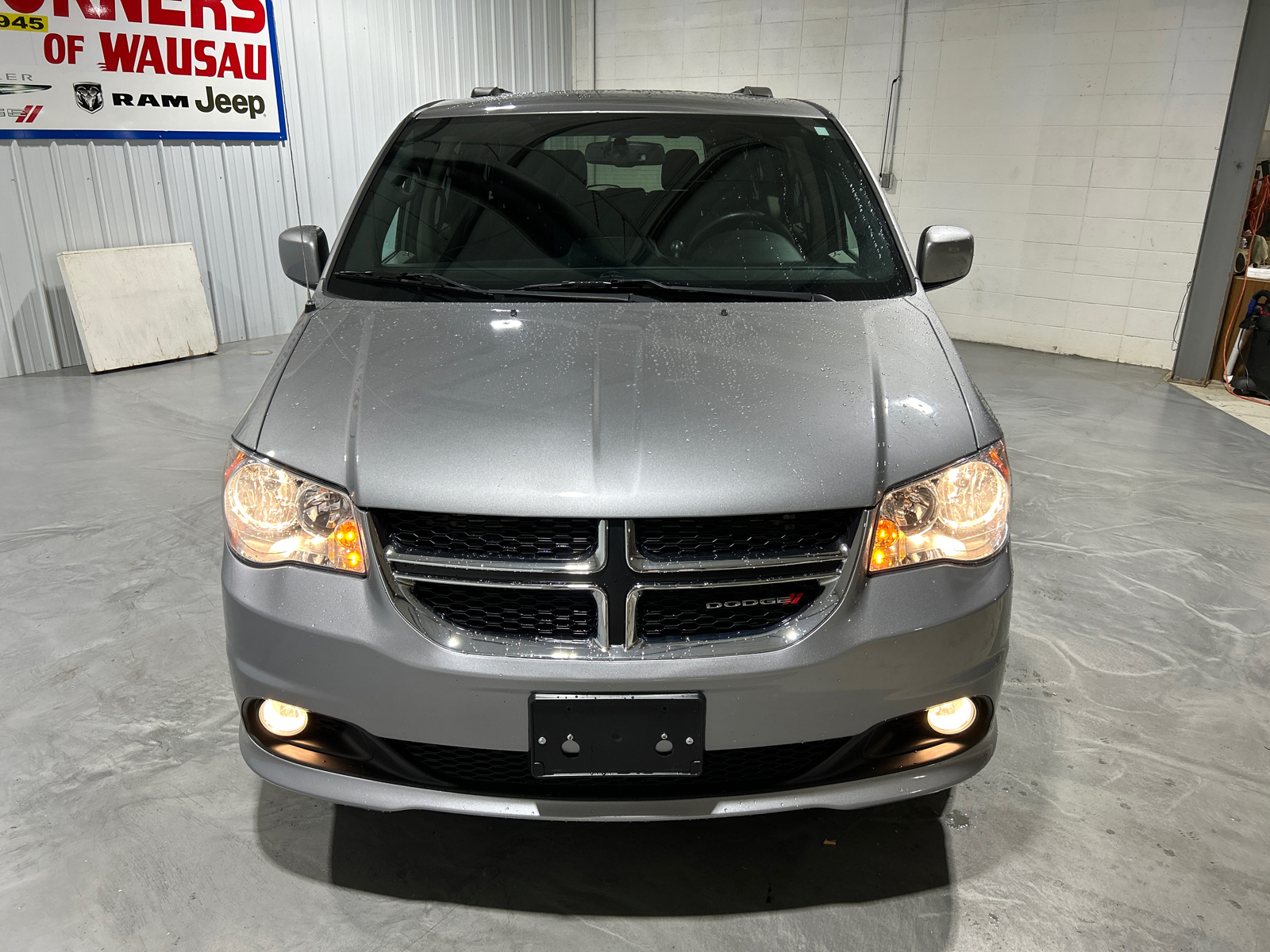 2015 Dodge Grand Caravan SXT Plus 8