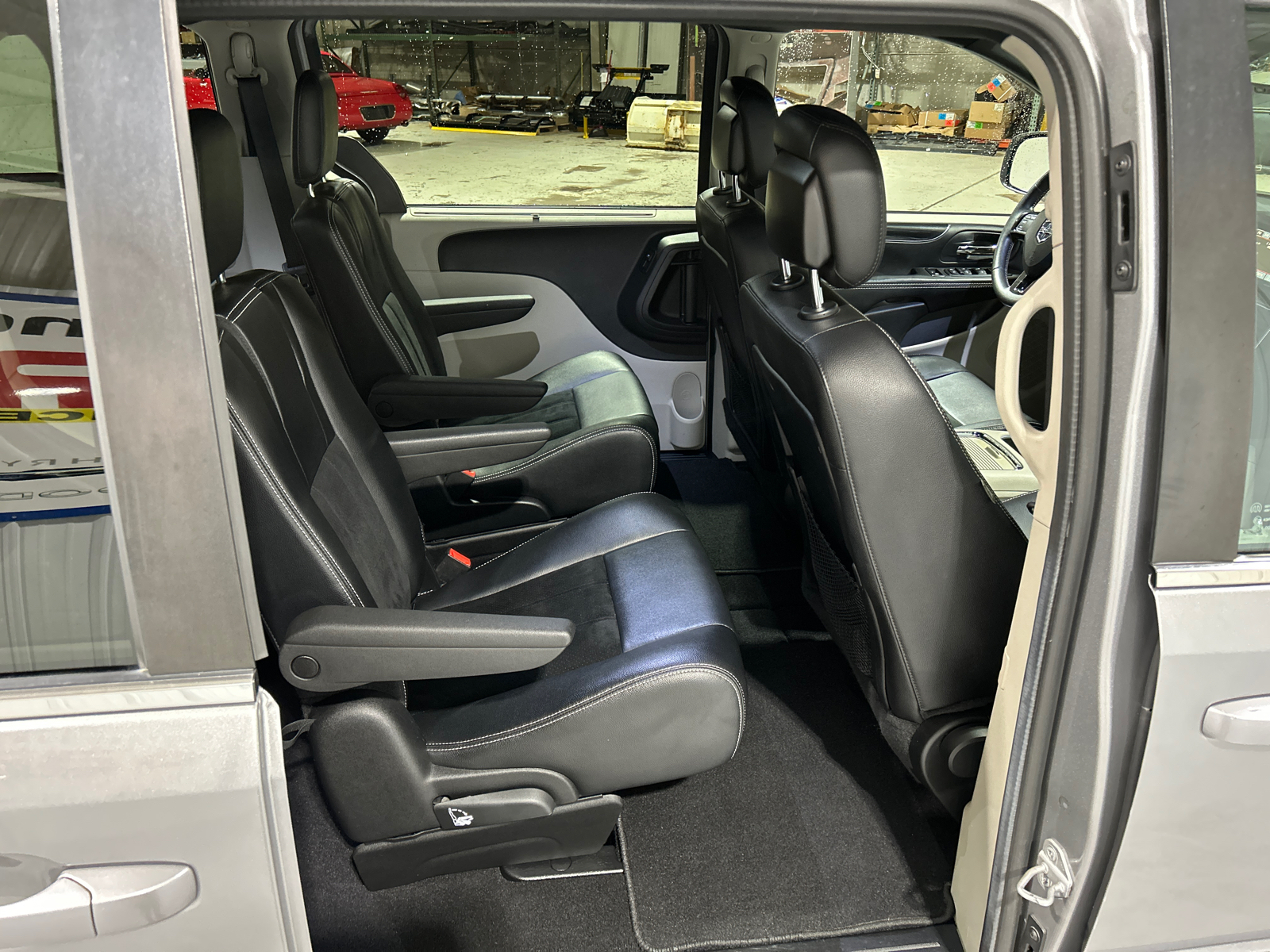 2015 Dodge Grand Caravan SXT Plus 19