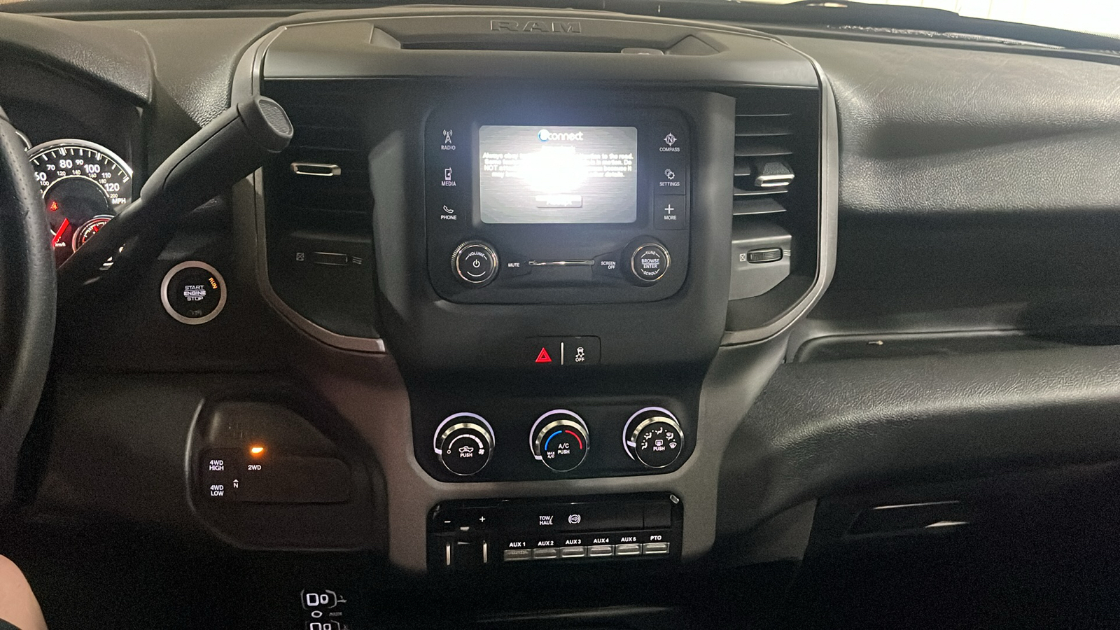 2024 RAM 5500HD Tradesman 13