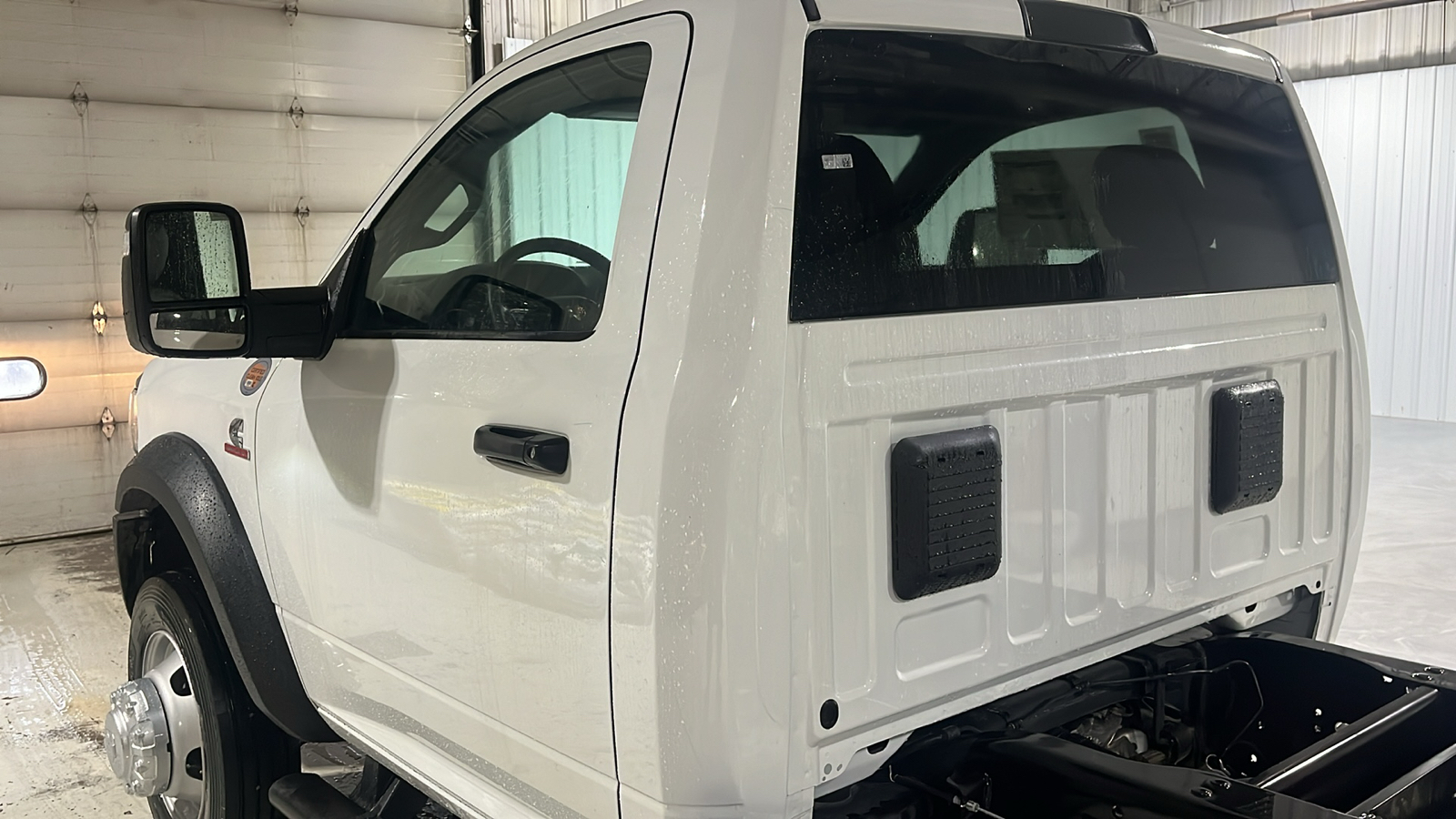 2024 RAM 5500HD Tradesman 16