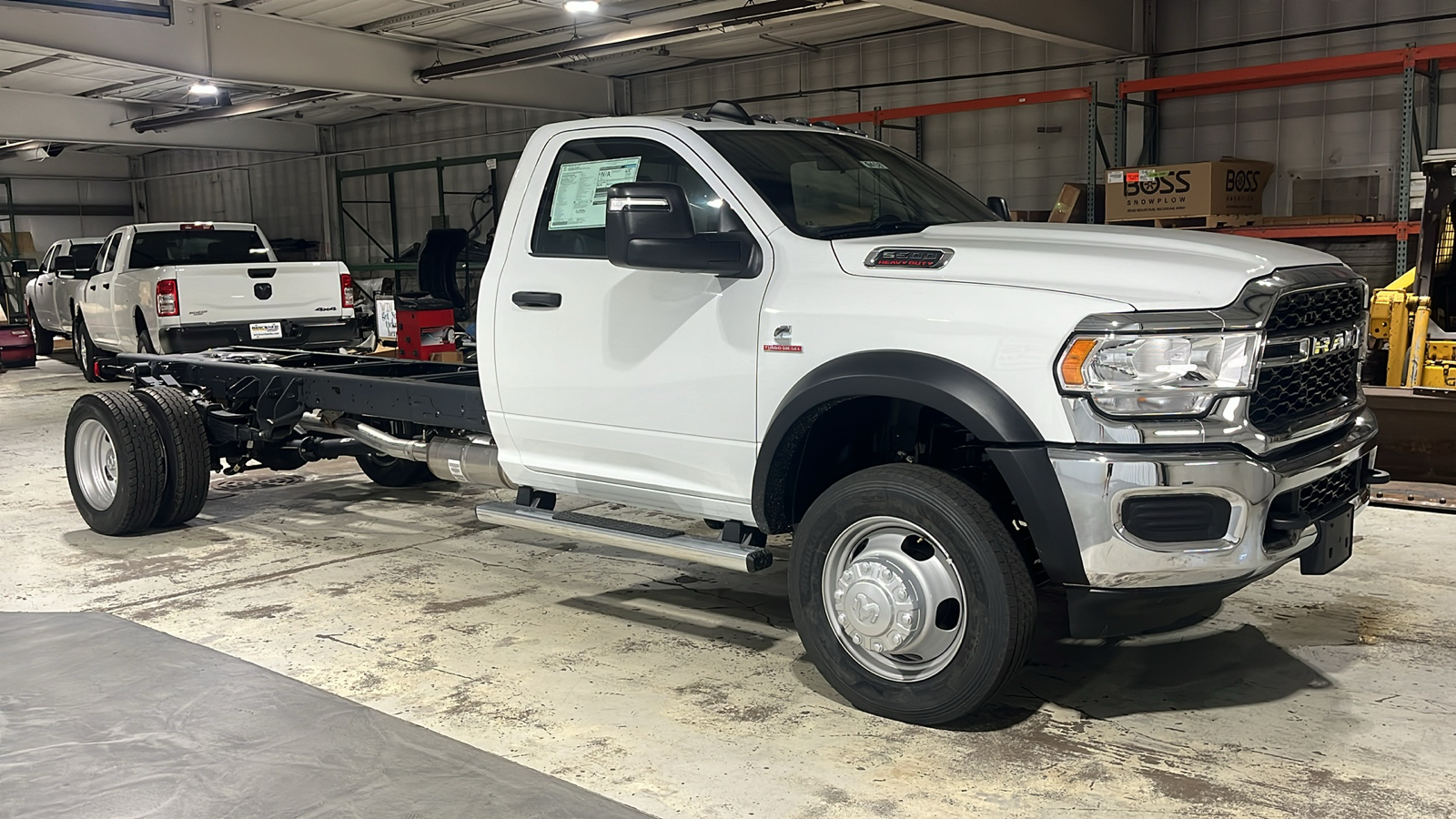 2024 RAM 5500HD Tradesman 6