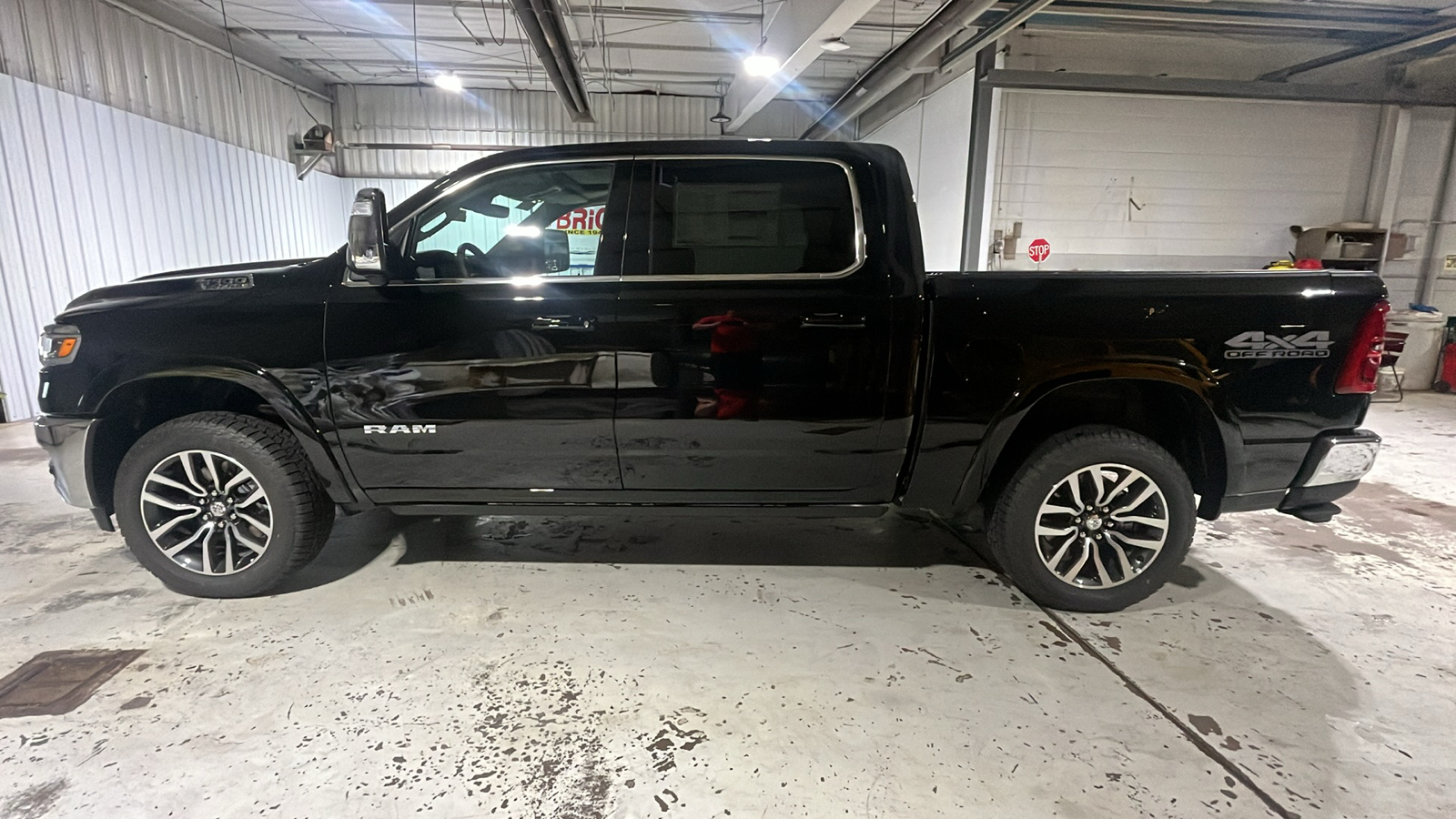 2025 Ram 1500 Limited 2