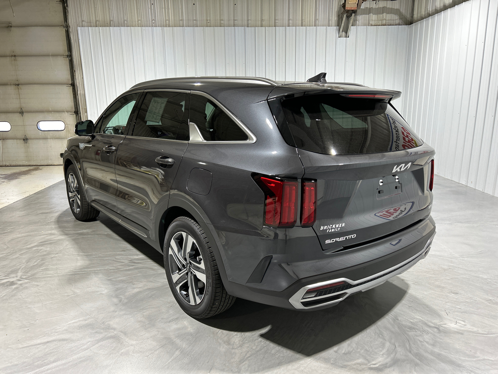 2024 Kia Sorento Plug-in Hybrid SX Prestige 3