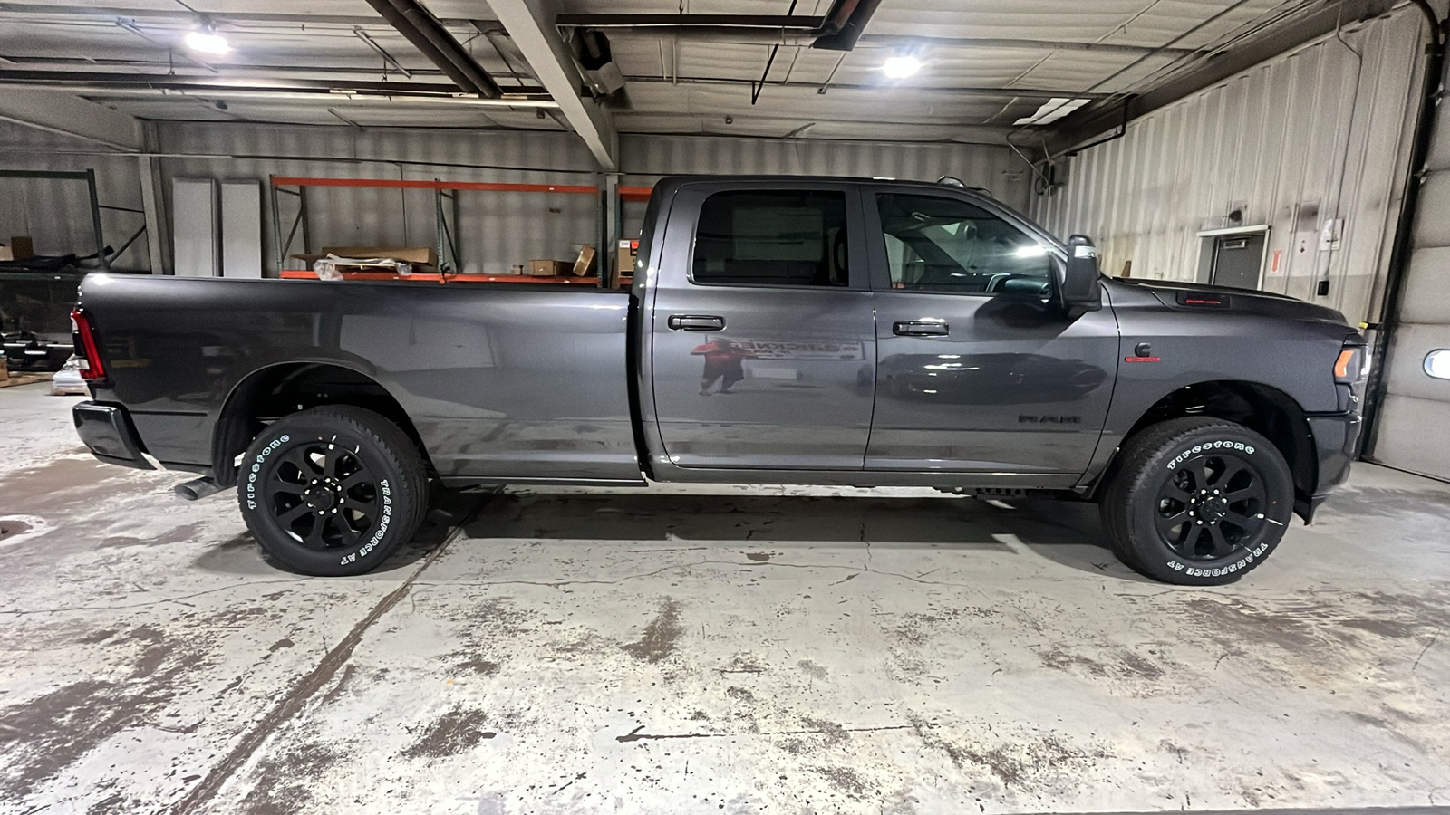 2024 RAM 3500 Big Horn 6