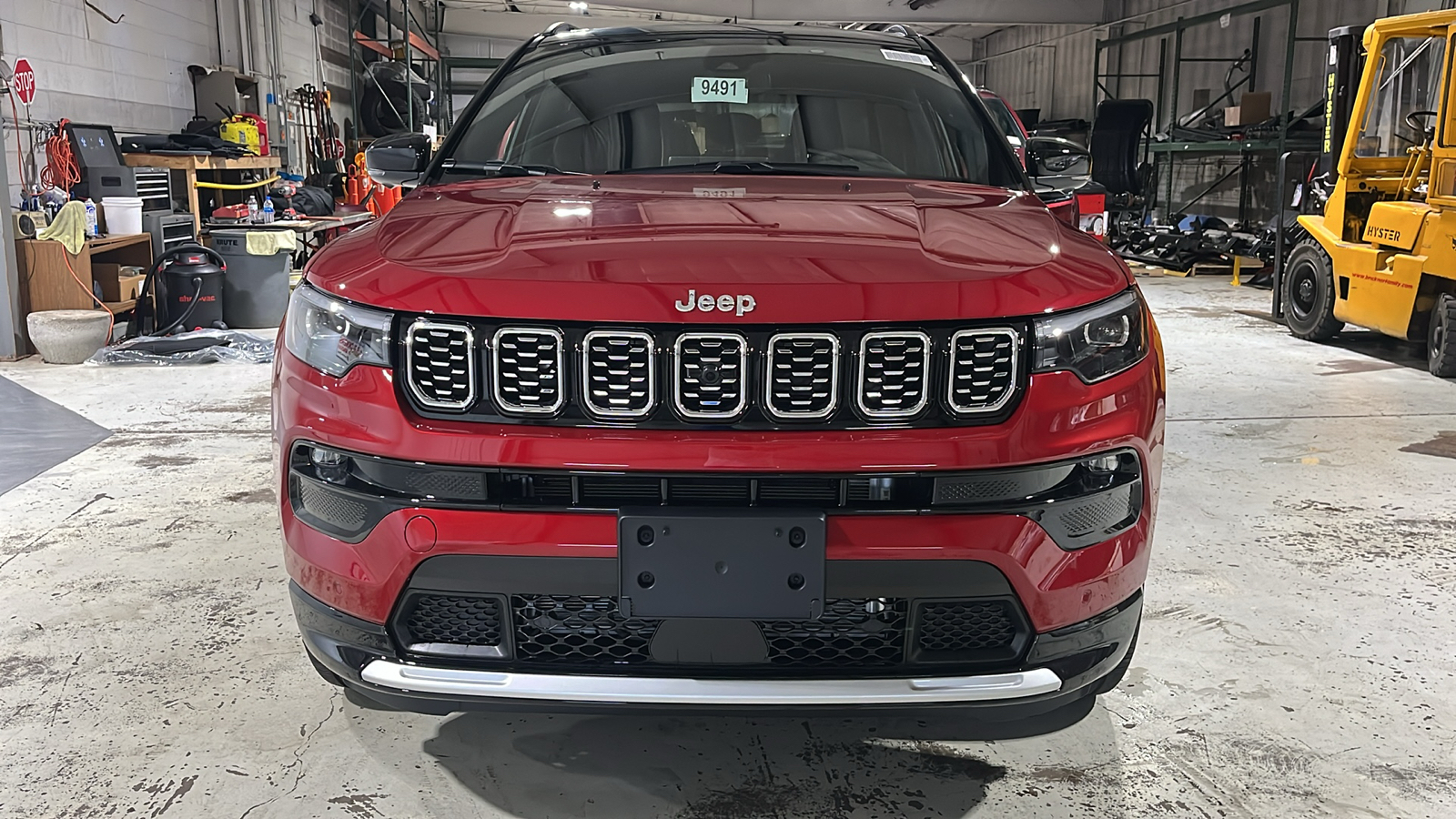 2024 JEEP Compass Limited 8