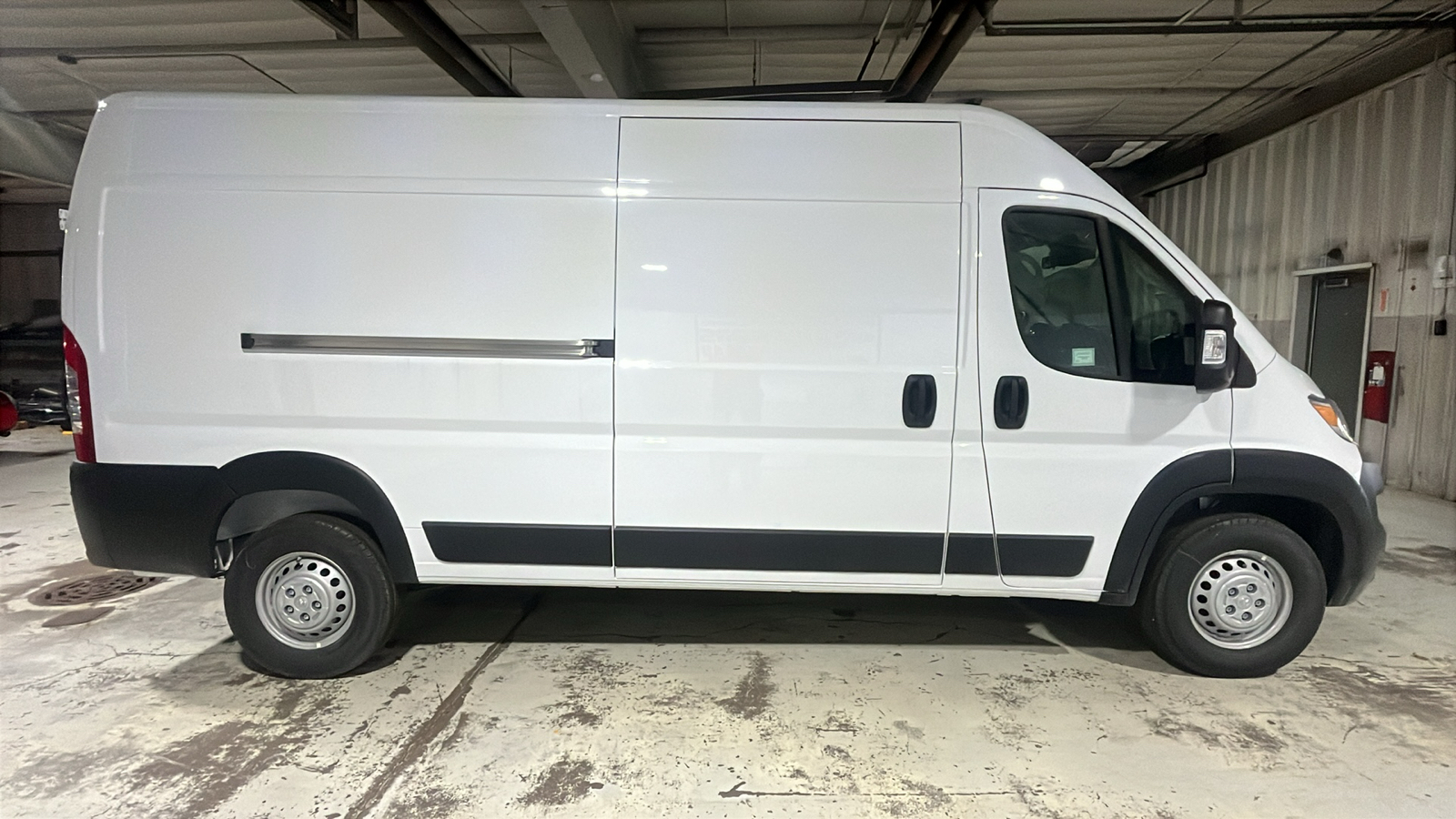 2024 Ram ProMaster 2500 Tradesman 5