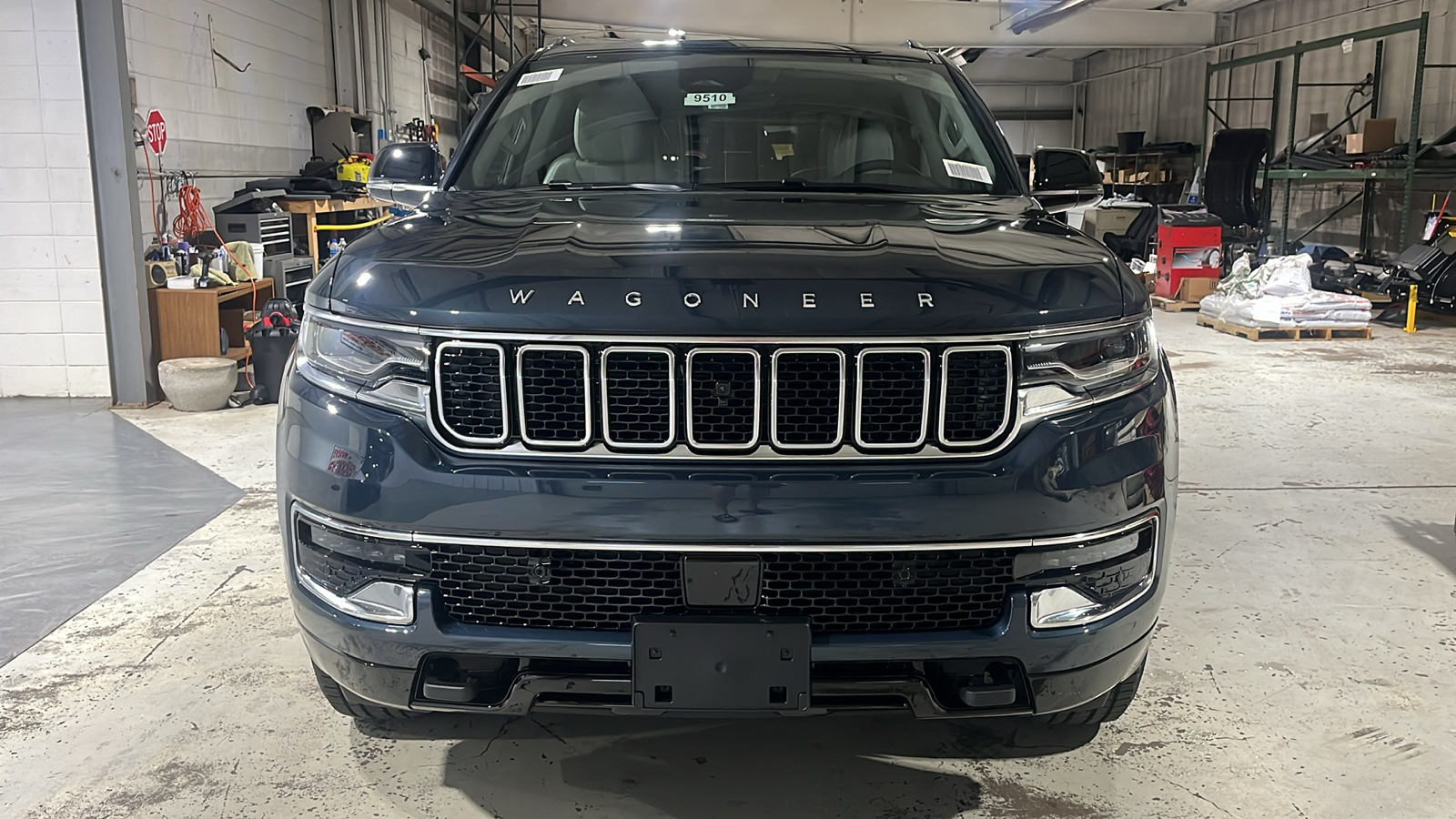 2024 JEEP Wagoneer Base 8