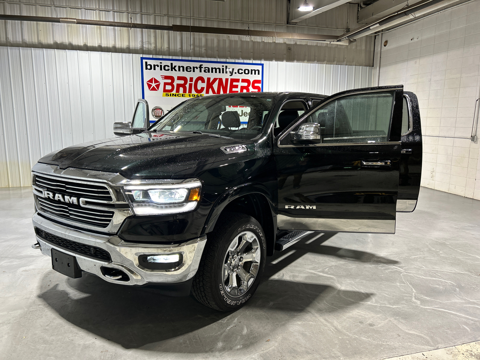 2019 Ram 1500 Laramie 12