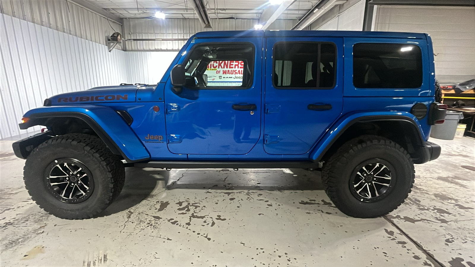 2024 Jeep Wrangler Rubicon X 2