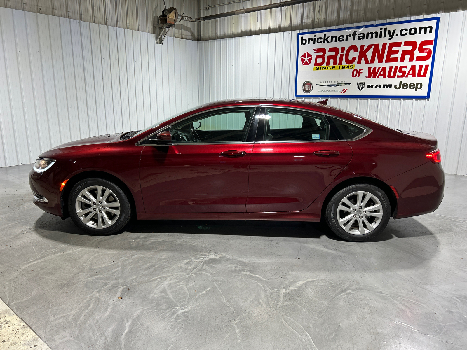 2016 Chrysler 200 Limited Platinum 2