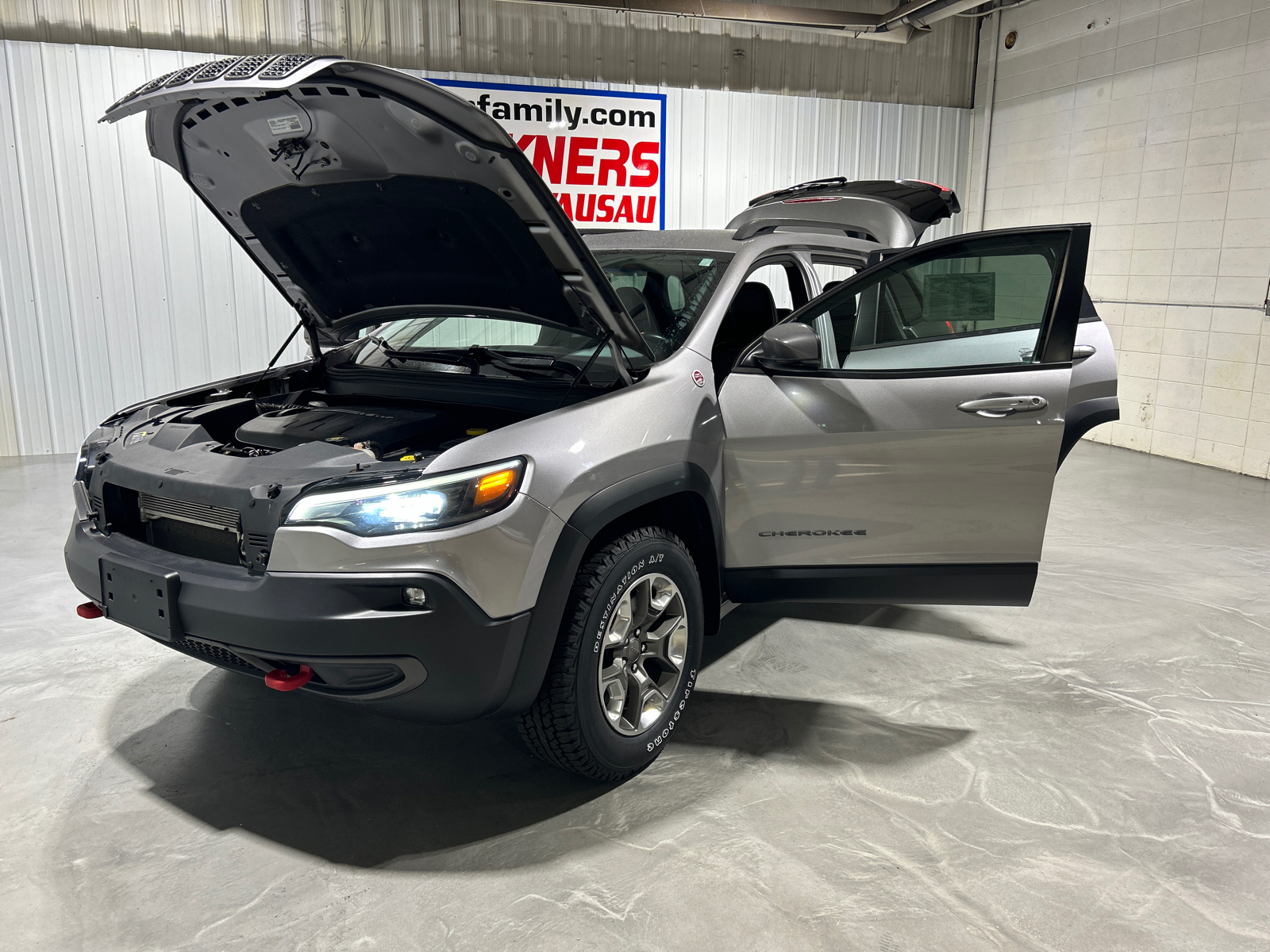 2019 Jeep Cherokee Trailhawk 11