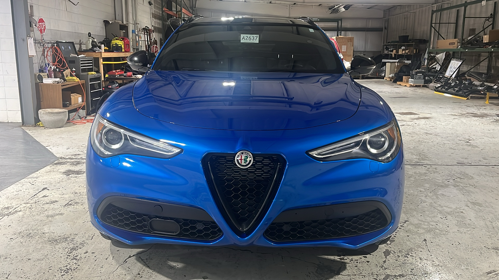 2022 Alfa Romeo Stelvio Veloce 8