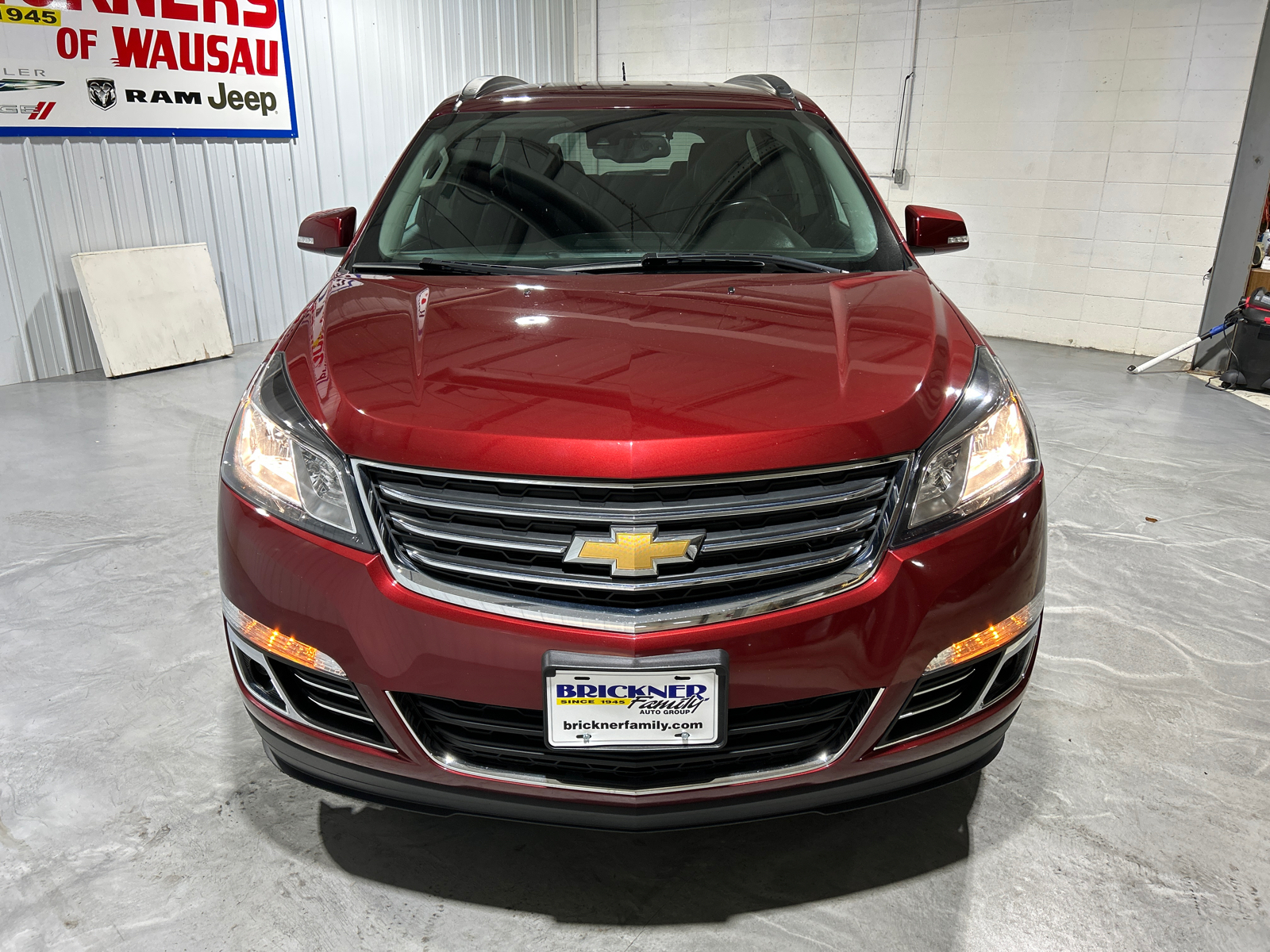 2017 Chevrolet Traverse Premier 8