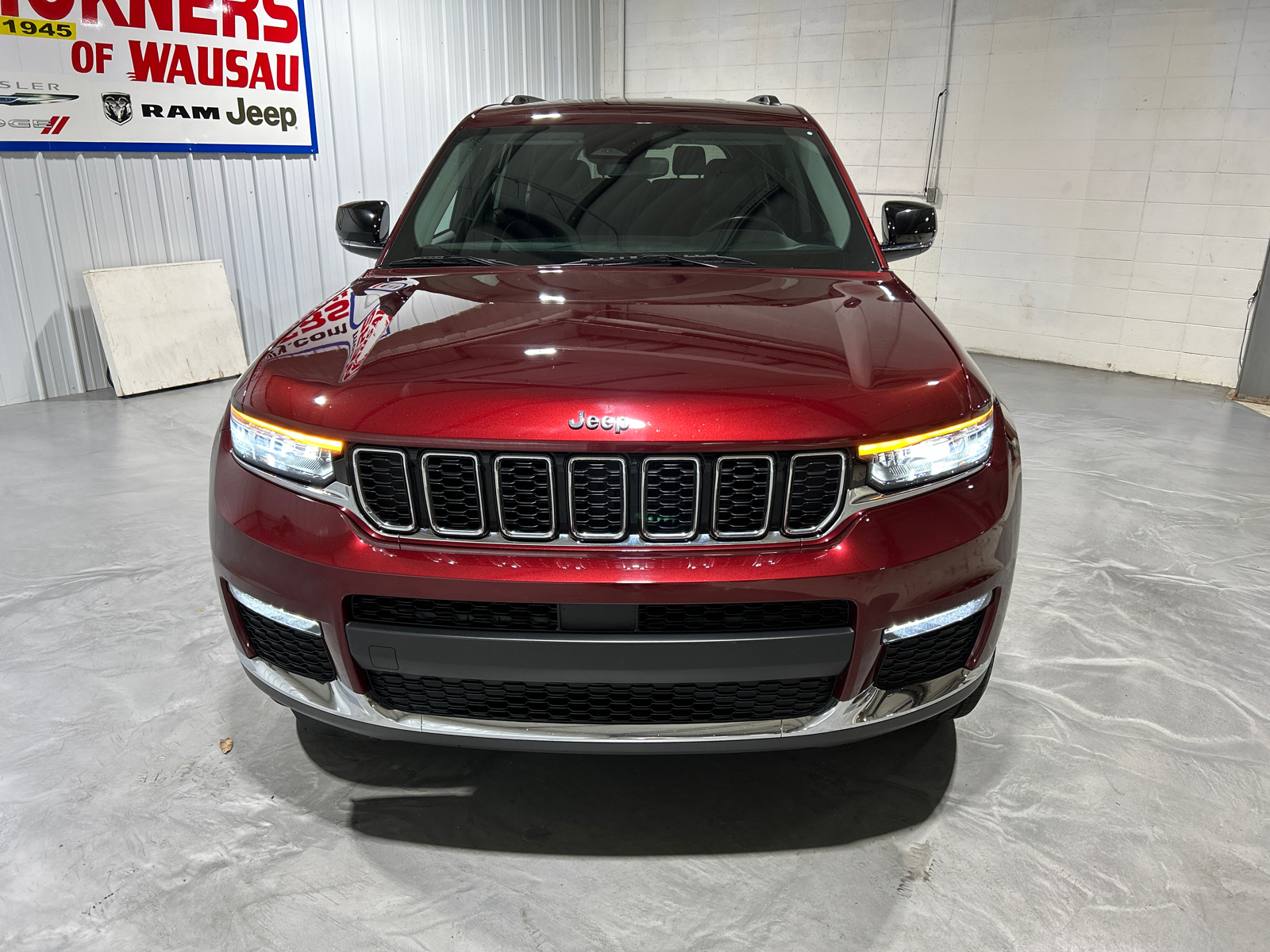 2021 Jeep Grand Cherokee L Limited 8