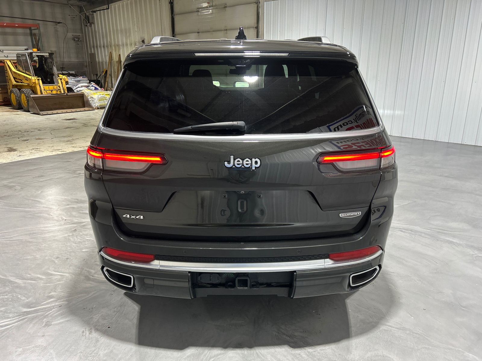 2023 Jeep Grand Cherokee L Summit 4