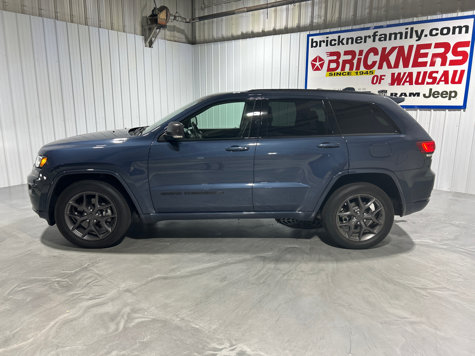 2021 Jeep Grand Cherokee 80th Anniversary 2