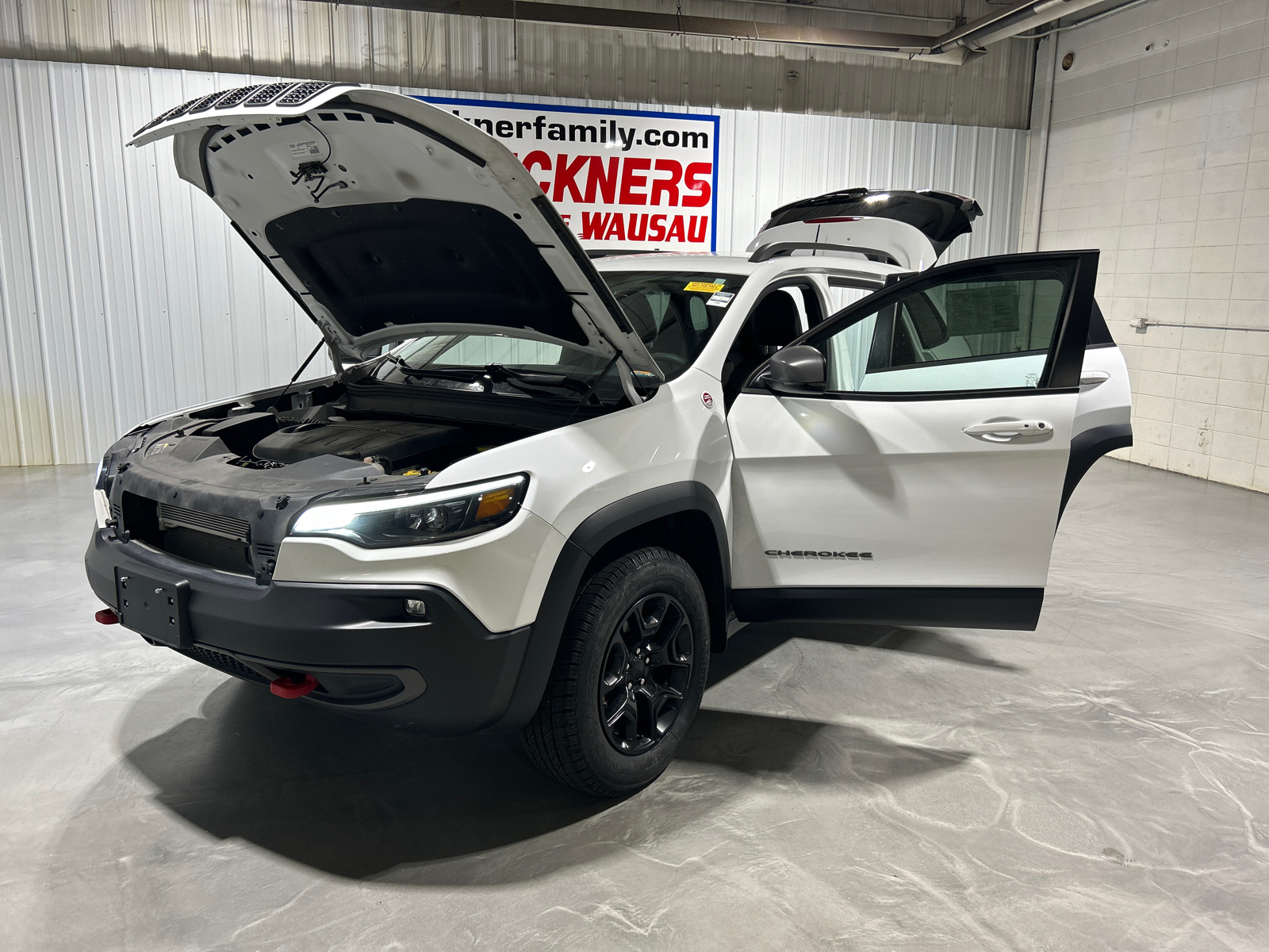 2021 Jeep Cherokee Trailhawk 11