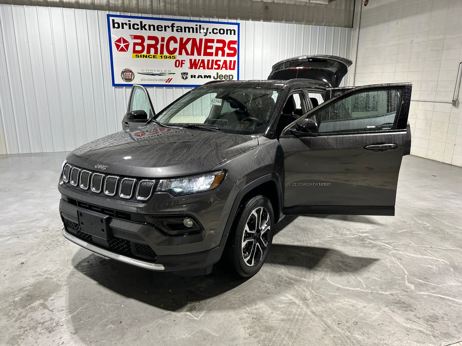 2022 Jeep Compass Limited 12