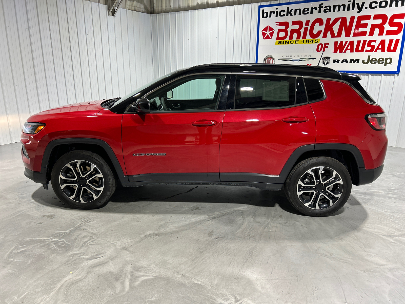 2023 Jeep Compass Limited 2