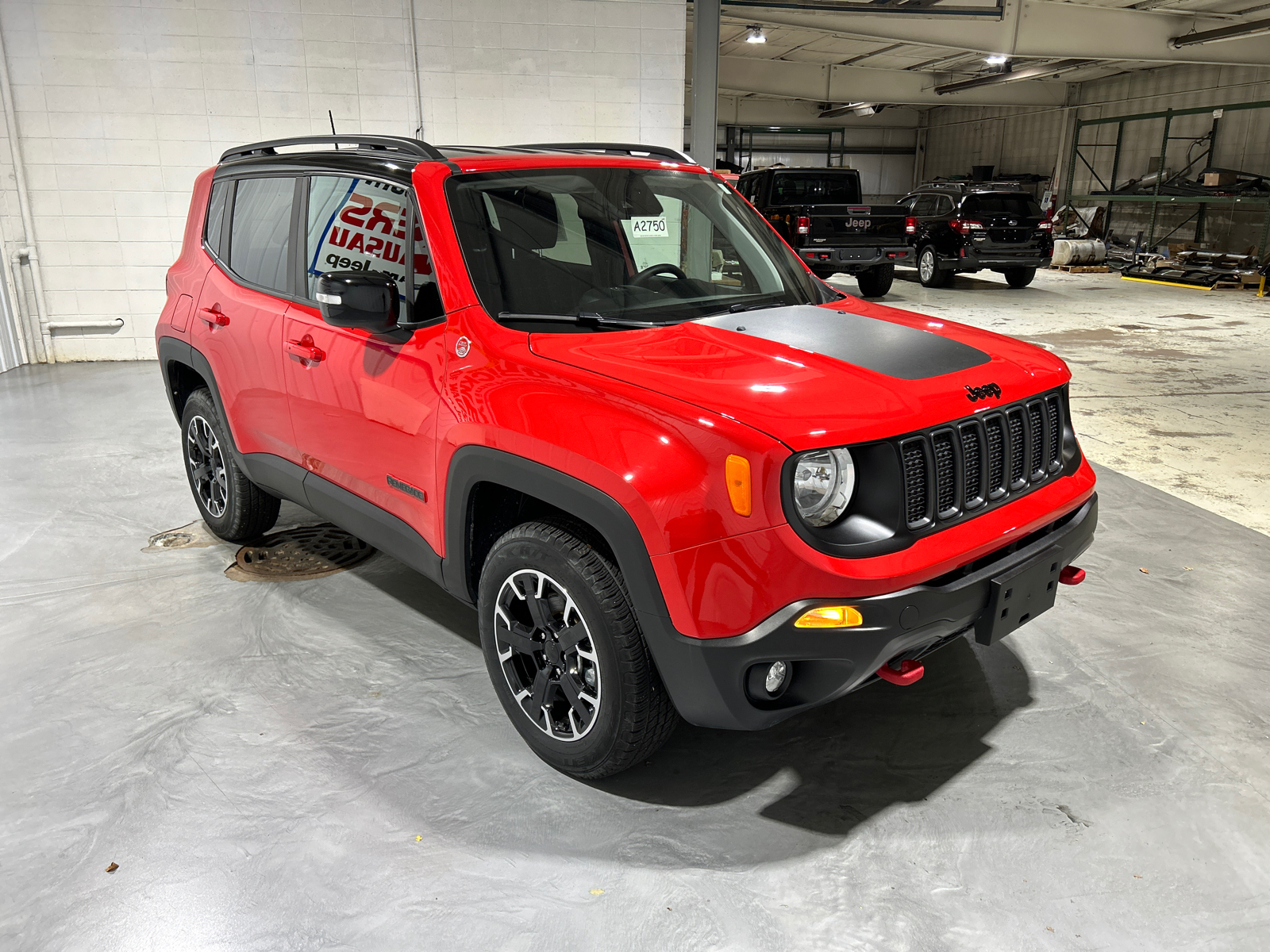 2023 Jeep Renegade Trailhawk 7