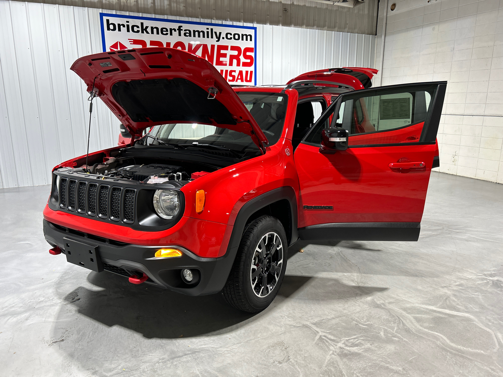 2023 Jeep Renegade Trailhawk 11