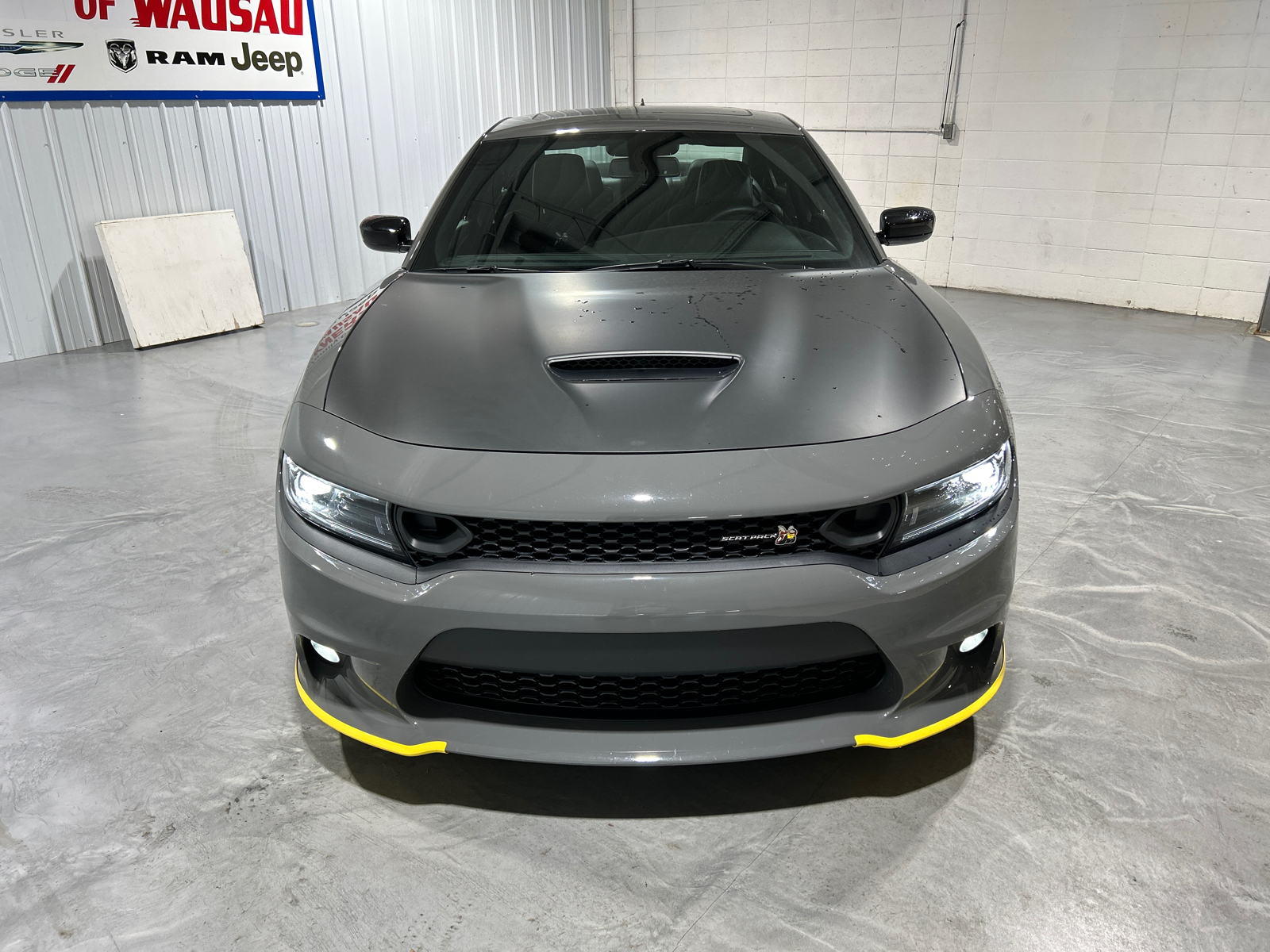 2023 Dodge Charger Scat Pack 8