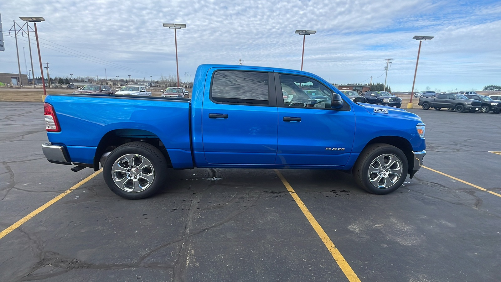 2024 Ram 1500 Big Horn Crew 4x4 V6 8