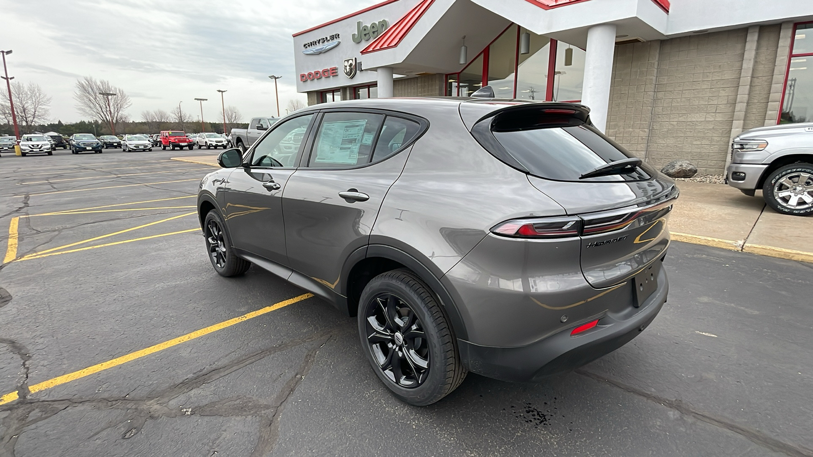 2024 Dodge Hornet GT AWD 6