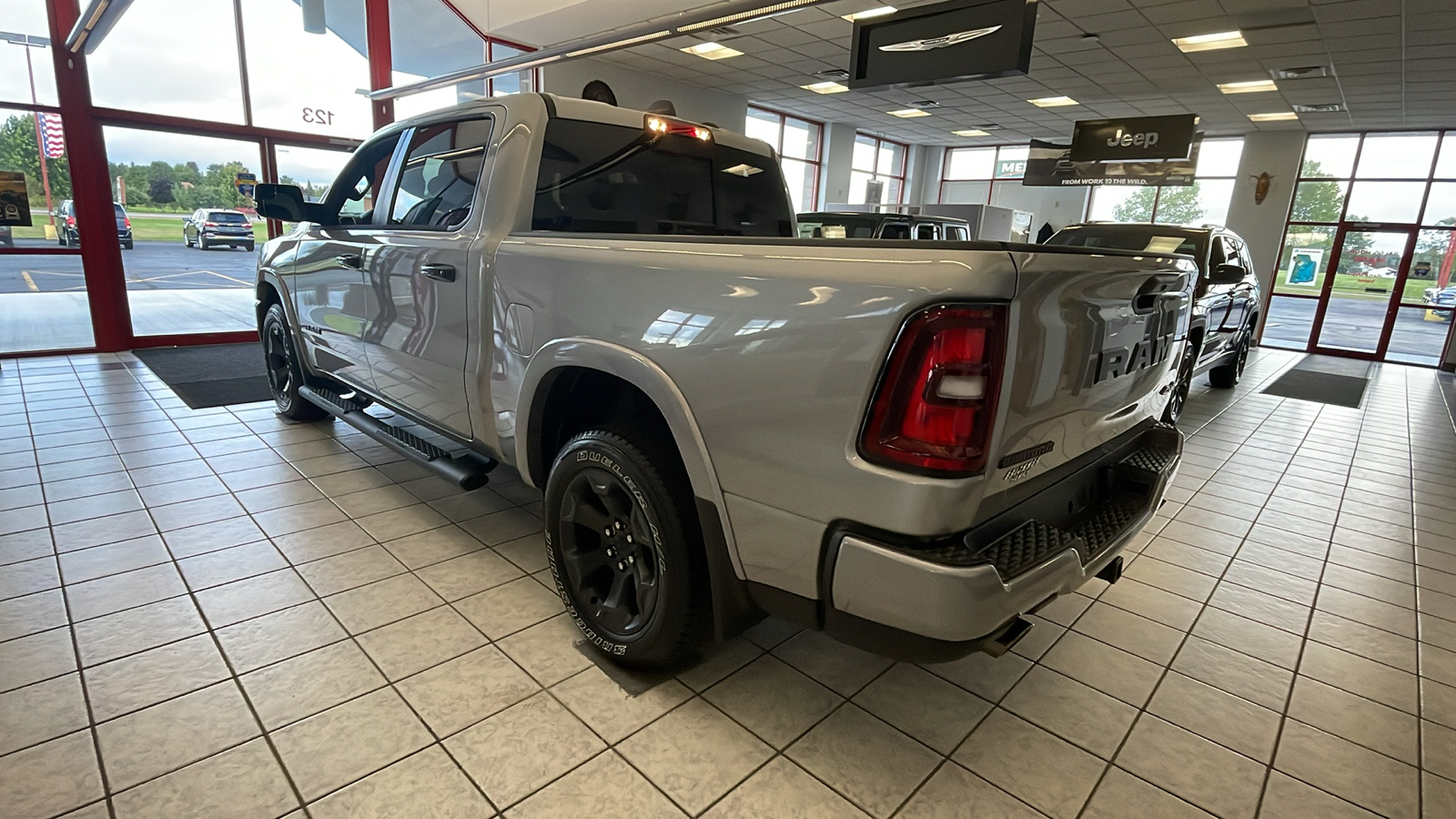 2025 Ram 1500 Big Horn/Lone Star 8