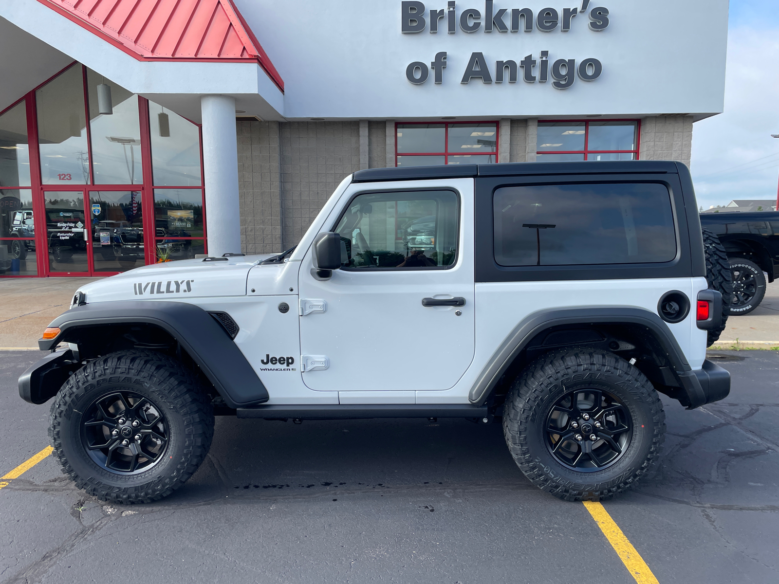 2024 Jeep Wrangler Willys 5