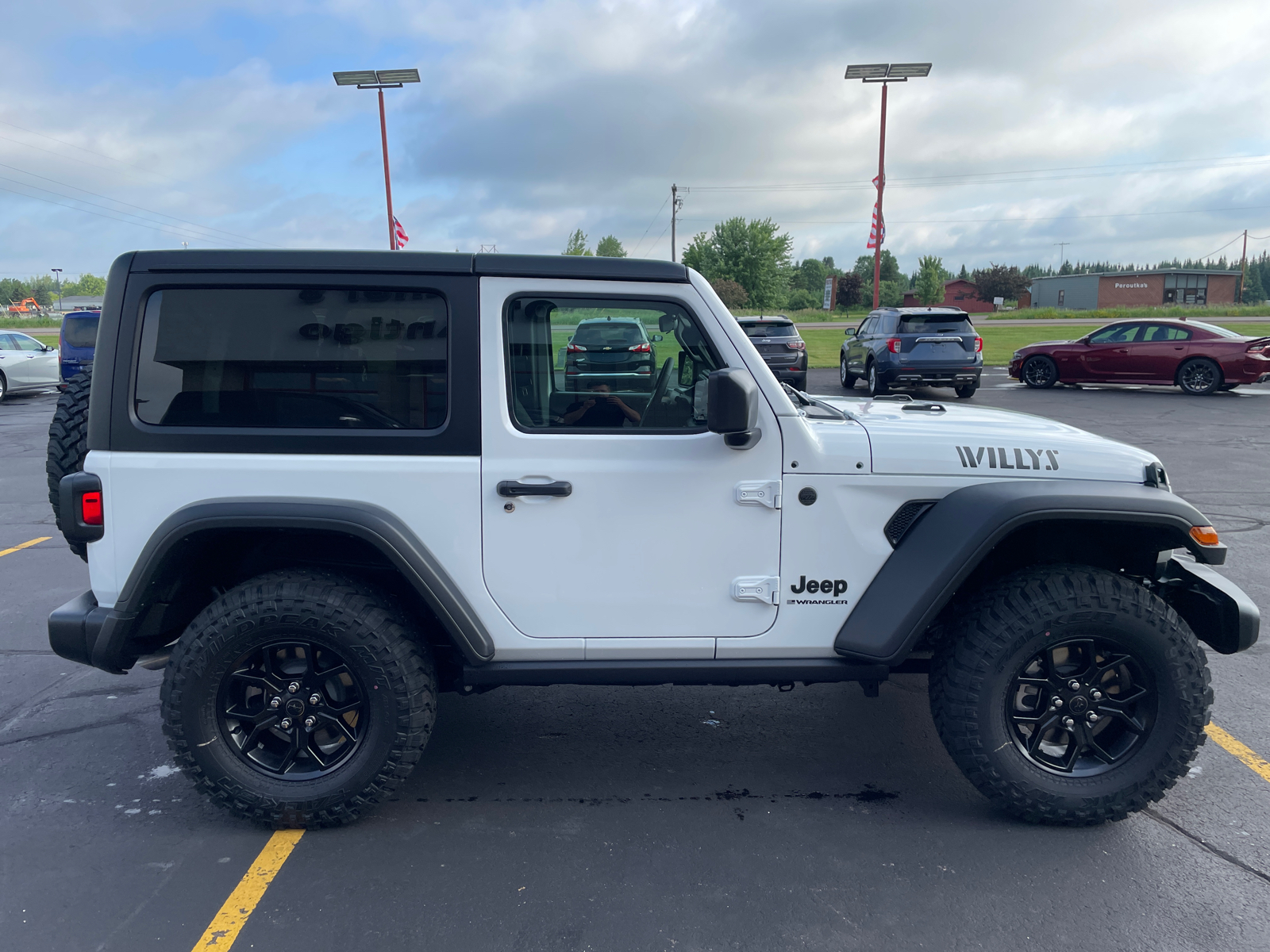 2024 Jeep Wrangler Willys 10