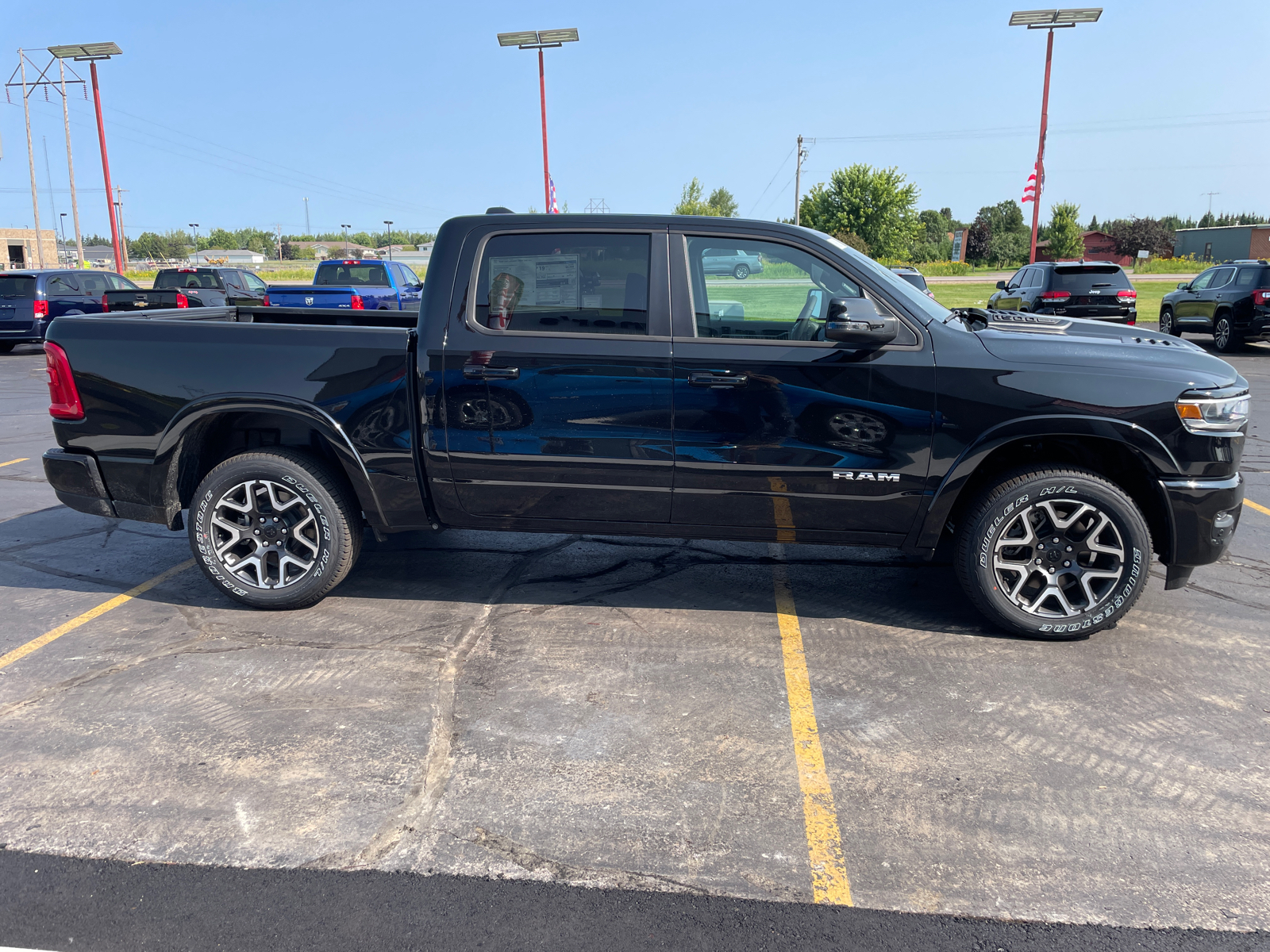 2025 Ram 1500 Laramie 9