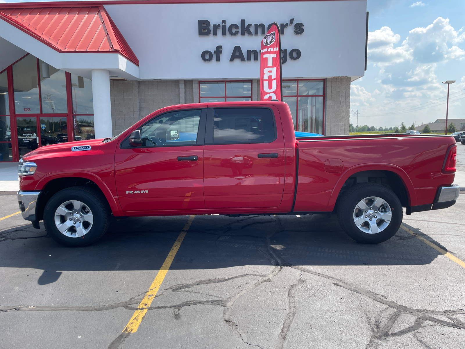 2025 Ram 1500 Big Horn Crew 4x4 64 bed 5