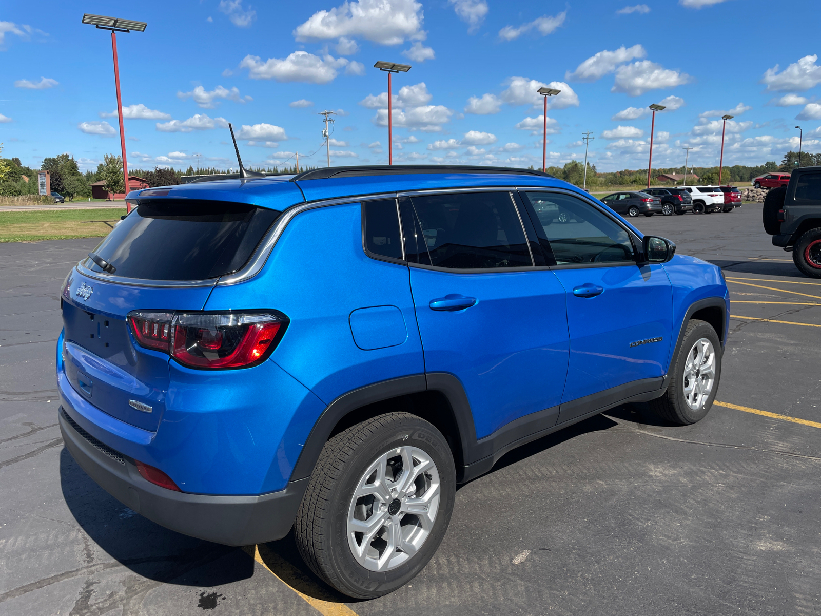 2025 Jeep Compass Latitude 8