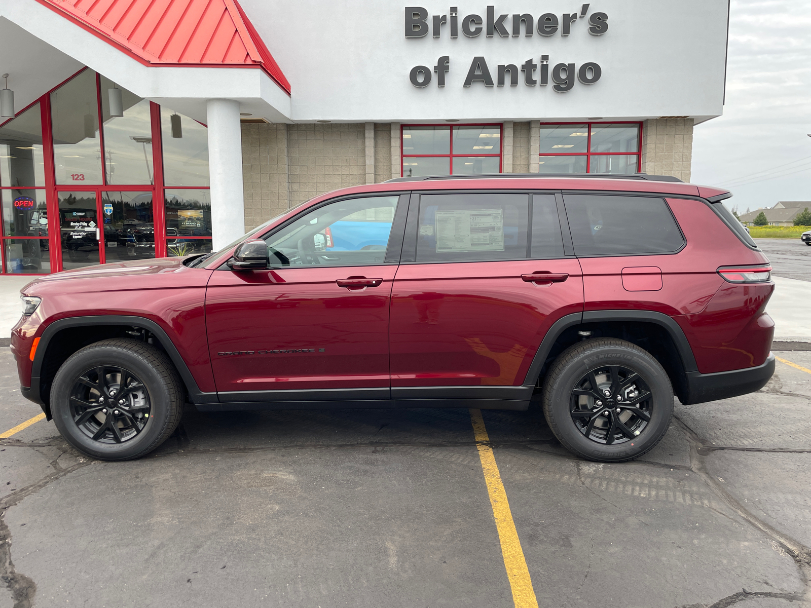 2024 Jeep Grand Cherokee L Altitude X 4