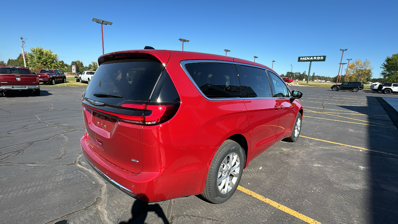 2024 Chrysler Pacifica Touring L 6