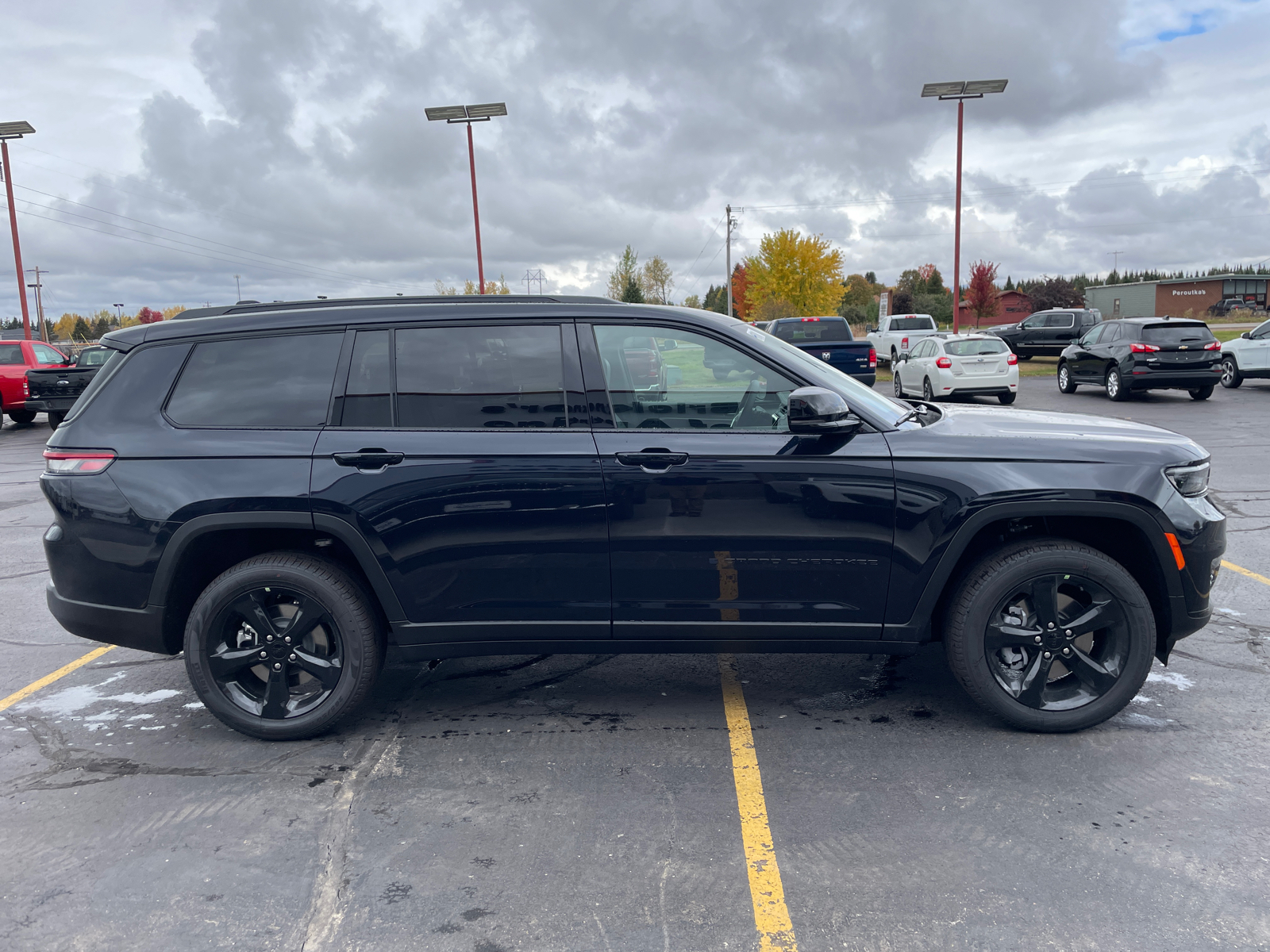 2025 Jeep Grand Cherokee L Limited 9