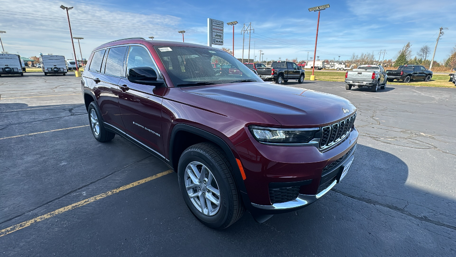 2025 Jeep Grand Cherokee L Laredo 9