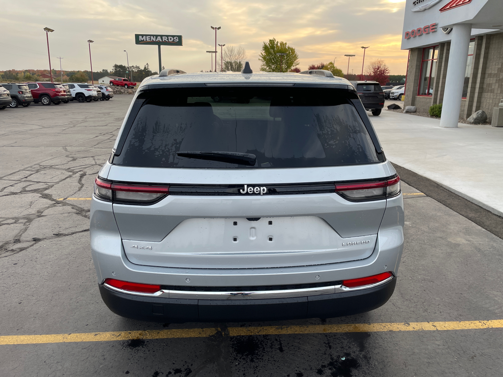 2025 Jeep Grand Cherokee Laredo X 6