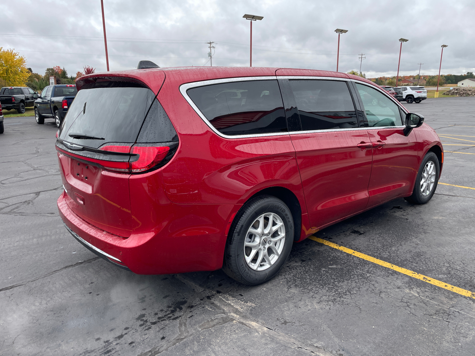 2025 Chrysler Pacifica Select FWD 7