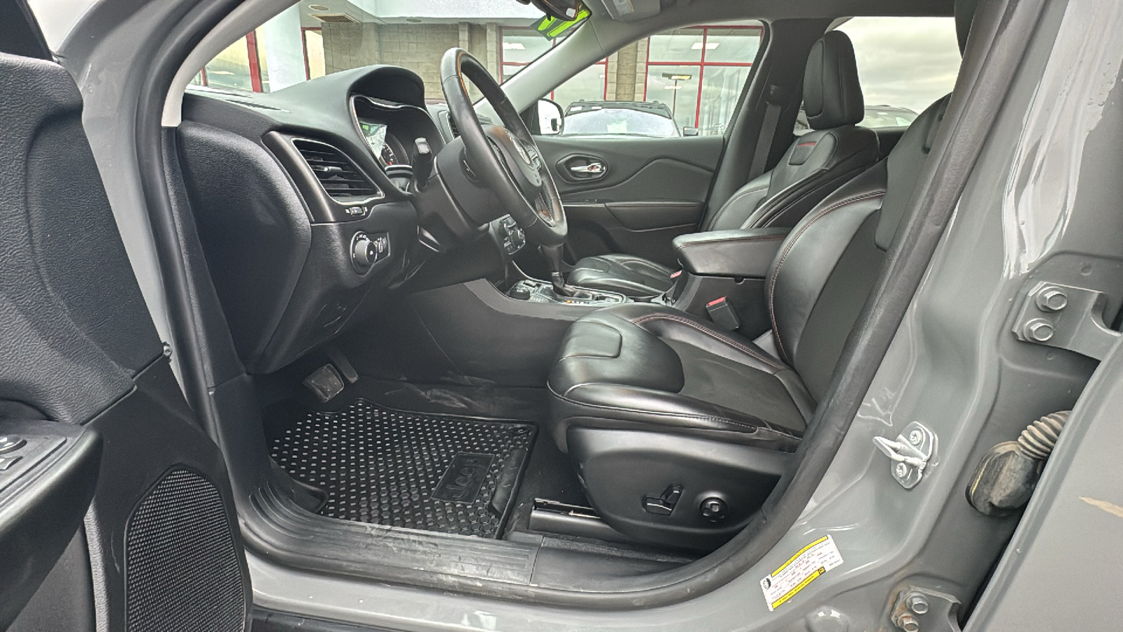 2019 Jeep Cherokee Trailhawk 4x4 4