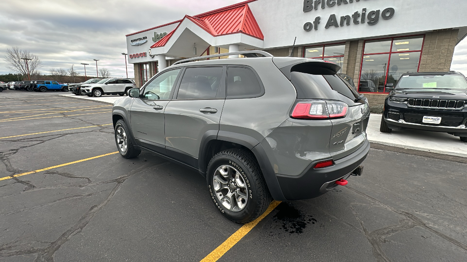 2019 Jeep Cherokee Trailhawk 4x4 5