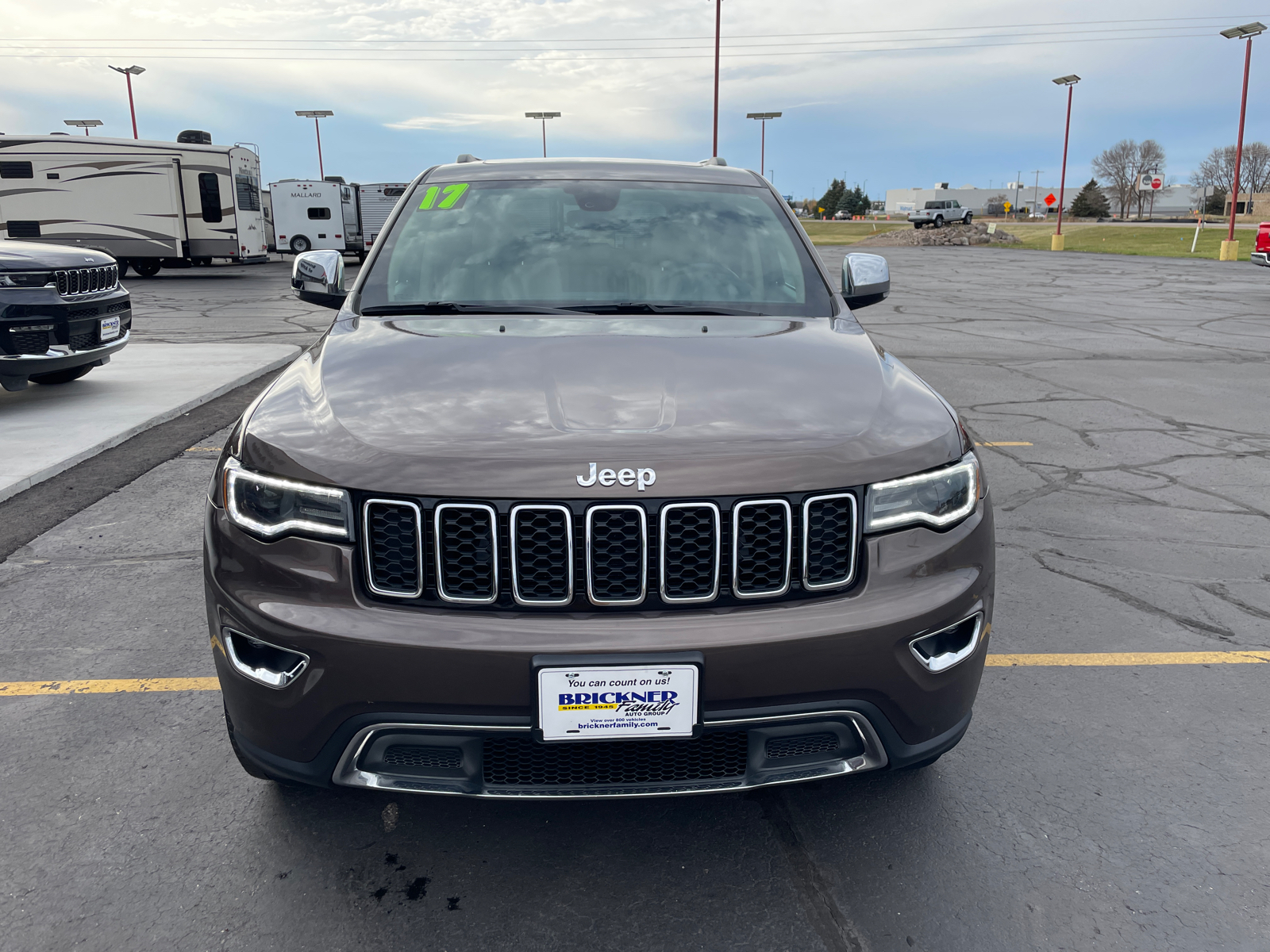 2017 Jeep Grand Cherokee Limited 4x4 11