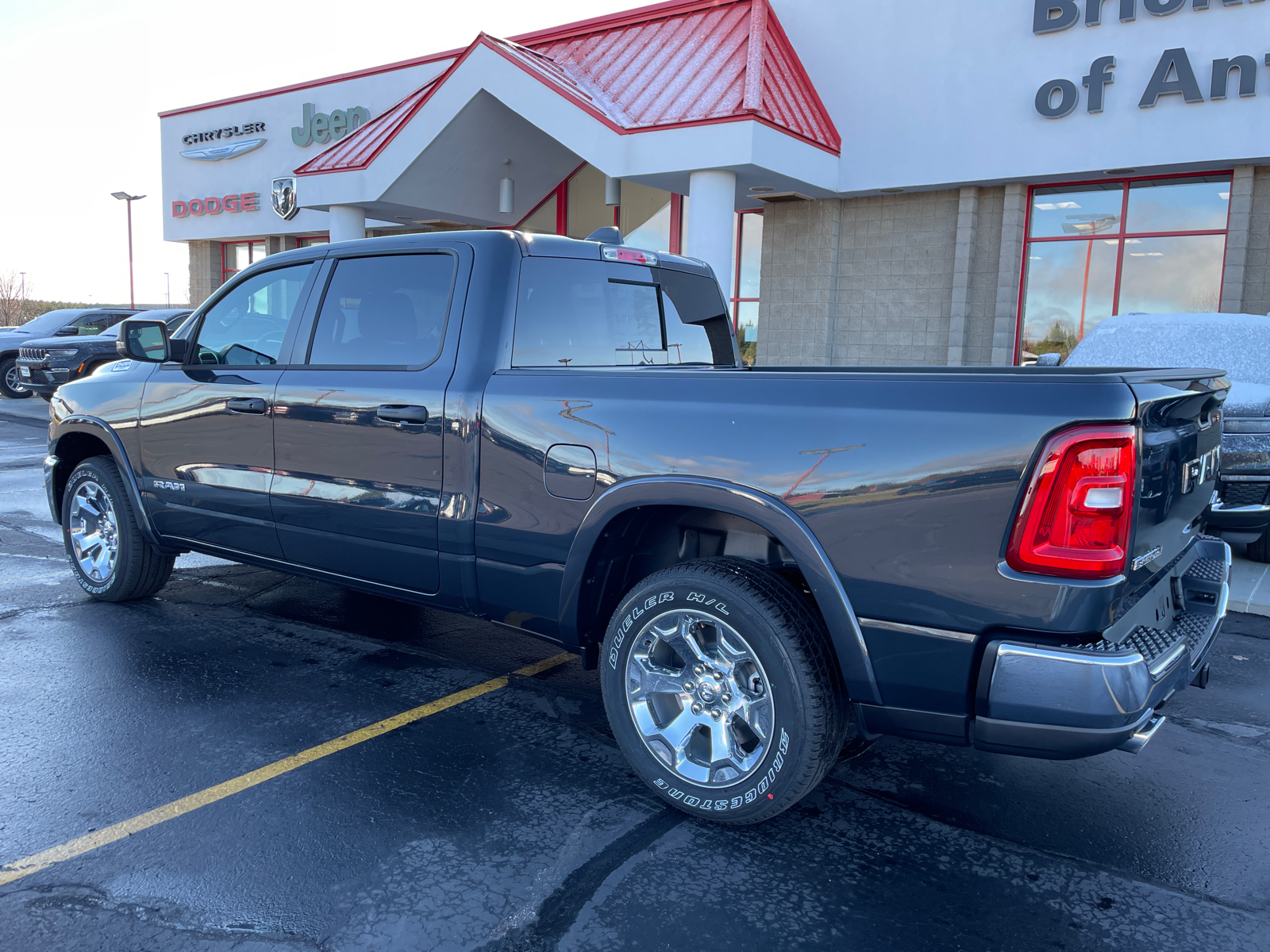 2025 Ram 1500 Big Horn Crew 4x4 64 bed 5