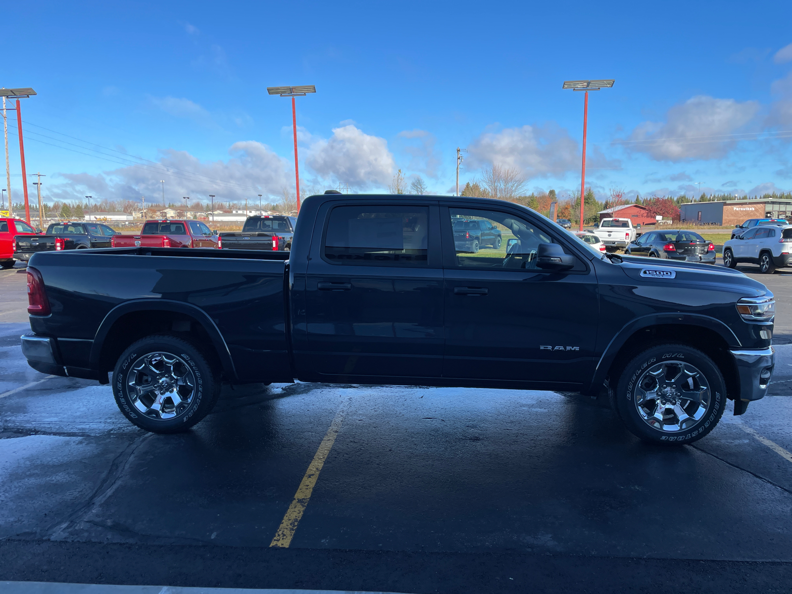 2025 Ram 1500 Big Horn Crew 4x4 64 bed 8