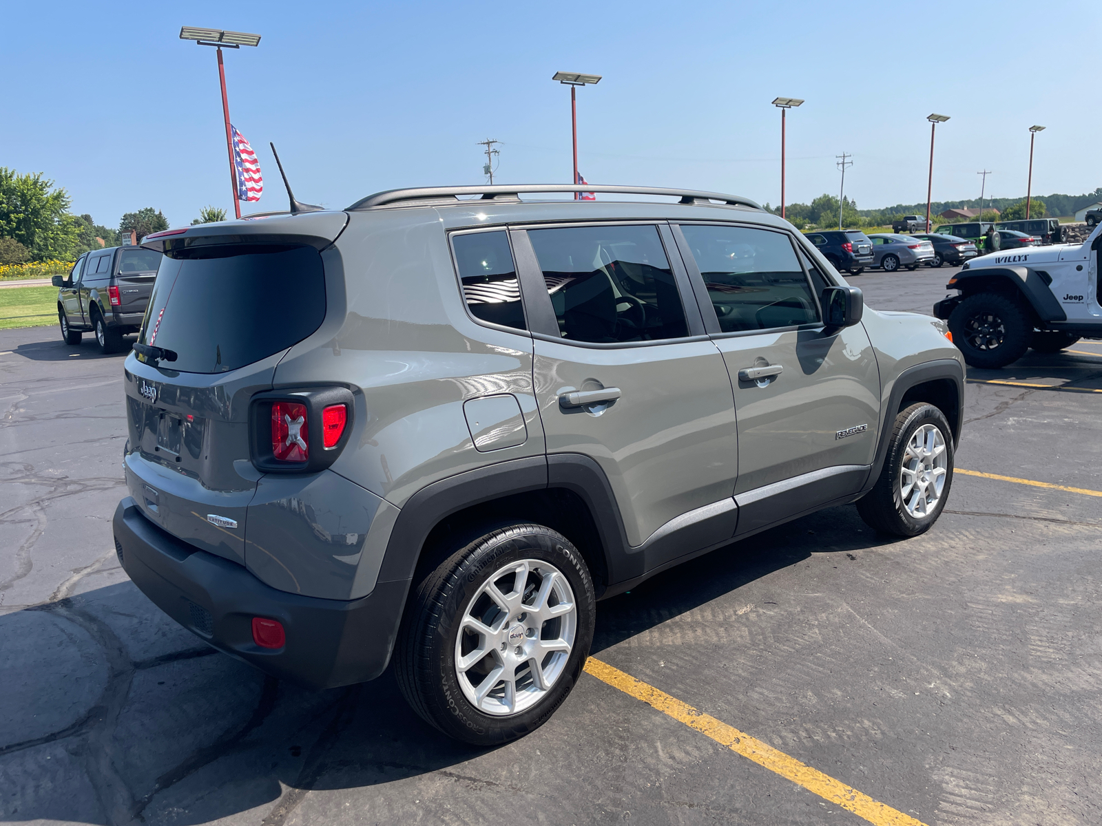 2022 Jeep Renegade Latitude 8