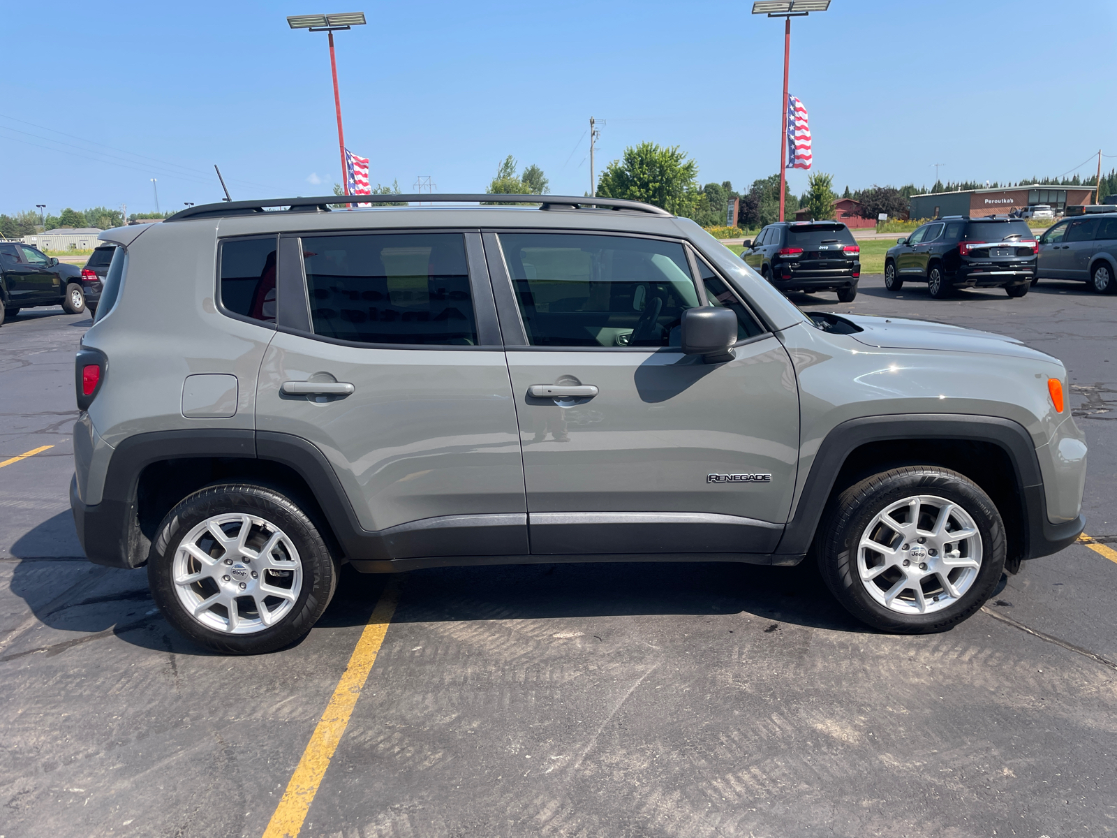 2022 Jeep Renegade Latitude 9