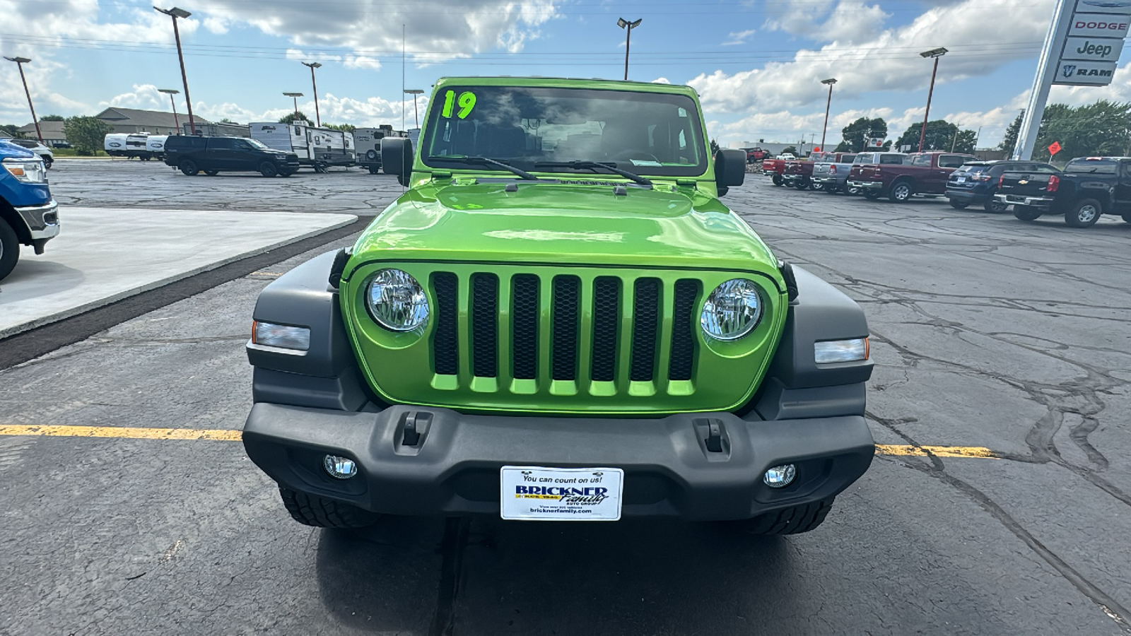 2019 Jeep Wrangler Sport S 9